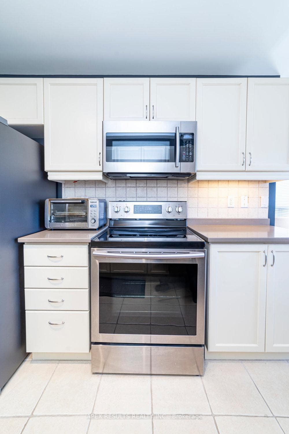 3000 Creekside Drive Unit 707 photo 21