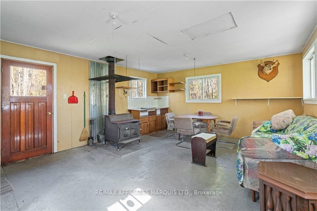 19059 STATION Street photo 11