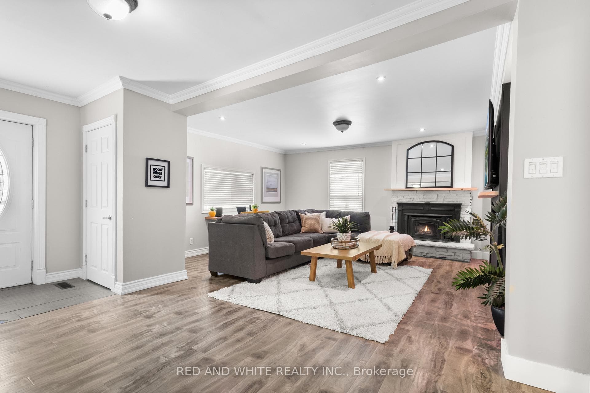 33 St Andrew Street photo 14