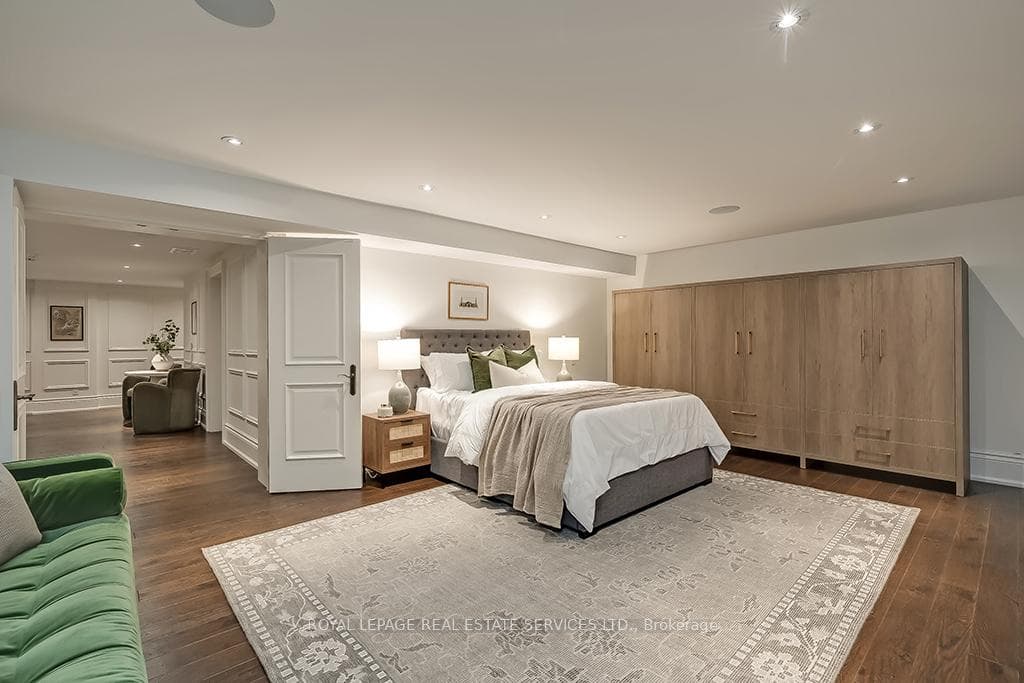 140 Chartwell Road photo 29