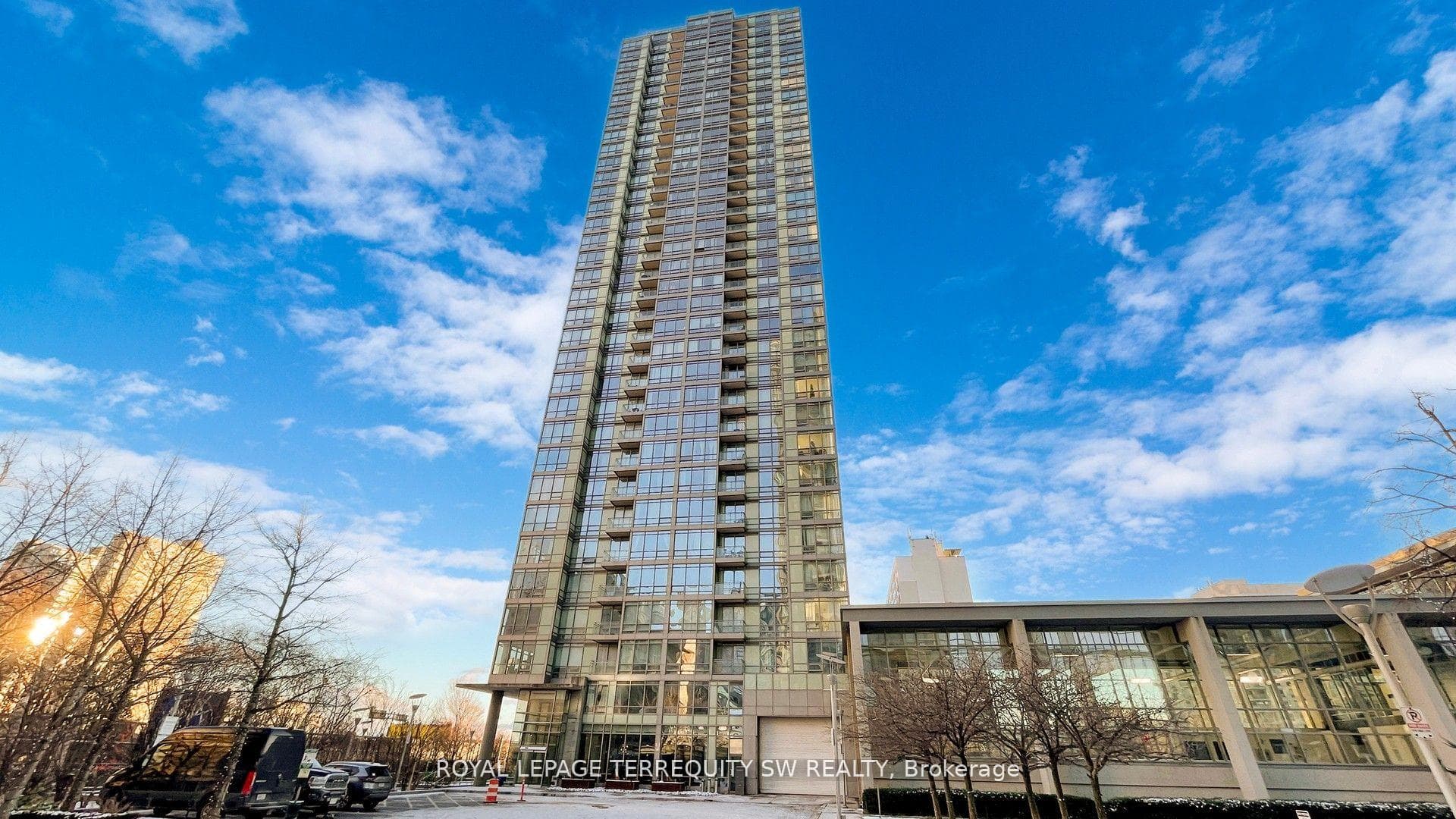 5 Mariner Terrace Unit 3505 photo 2