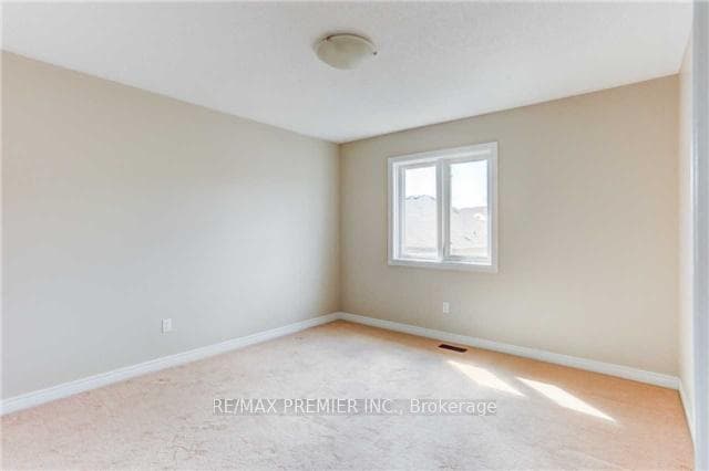 3080 Highbourne Crescent photo 16