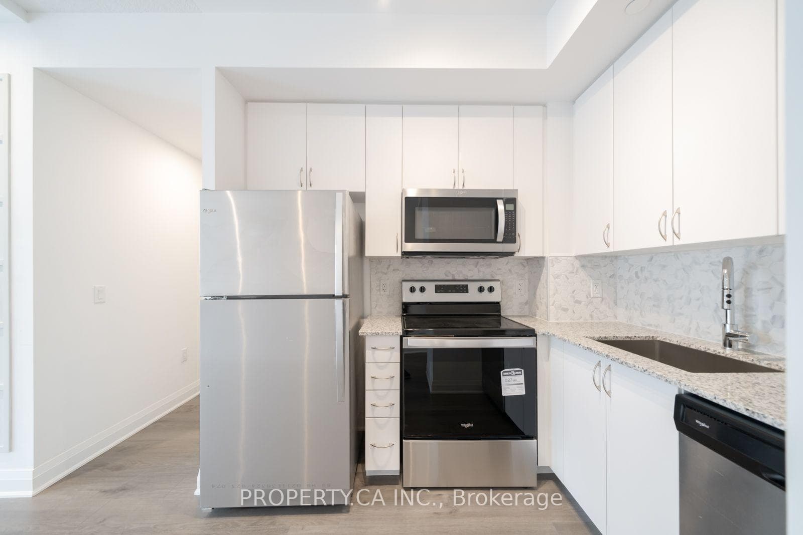 3220 Sheppard Avenue Unit 308 photo 29