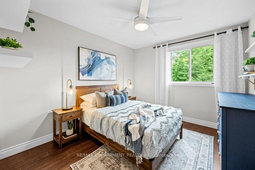 2196 Fairchild Boulevard photo 21