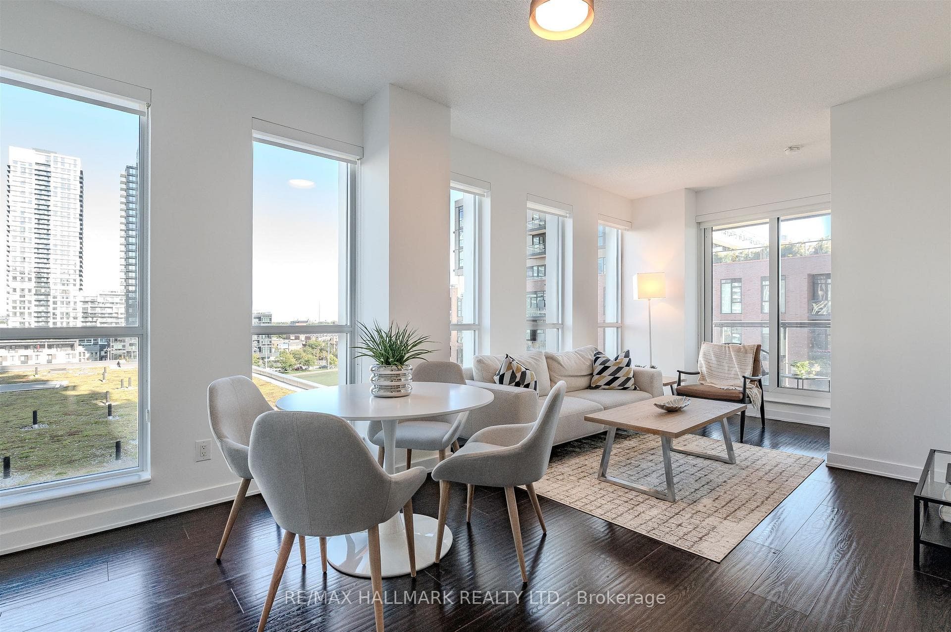 55 Regent Park Boulevard Unit 702 photo 1