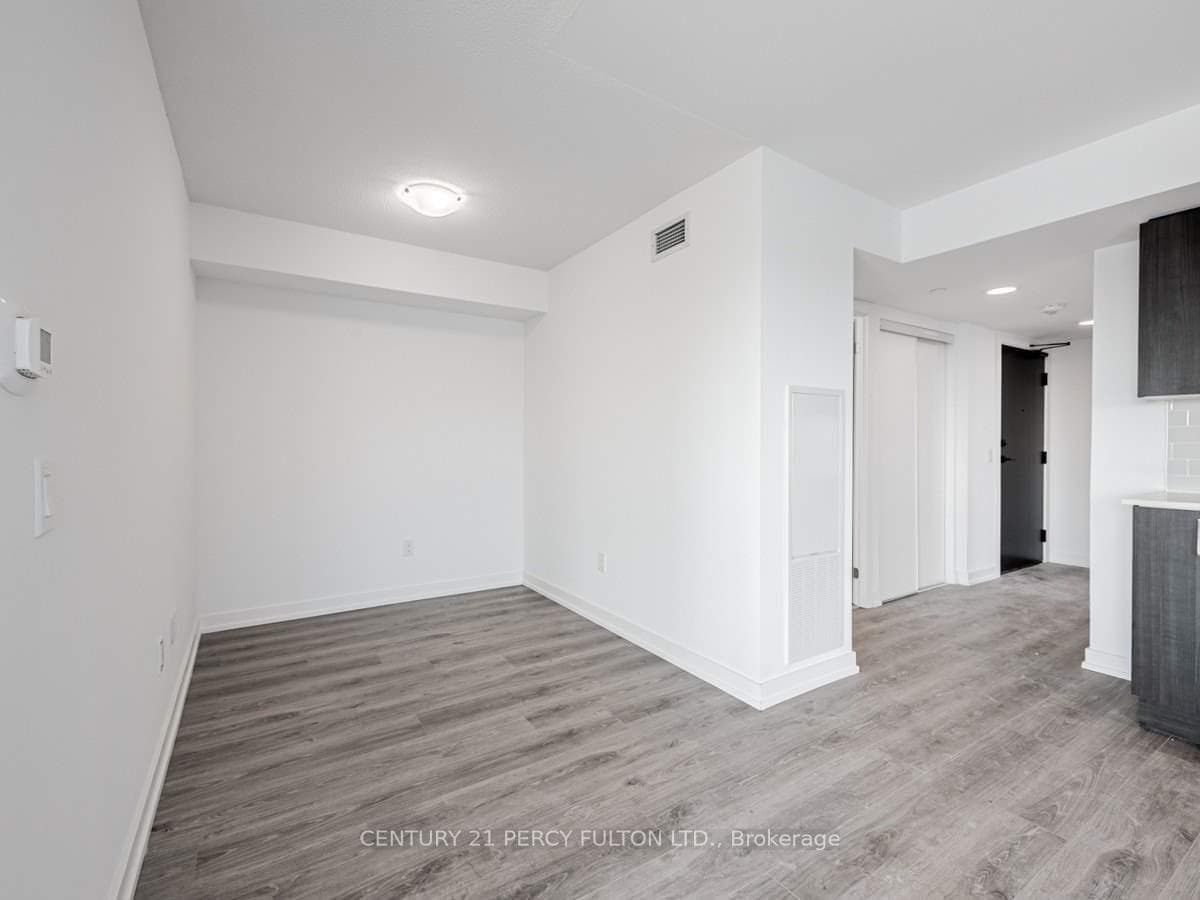 1480 Bayly Street Unit 513 photo 5