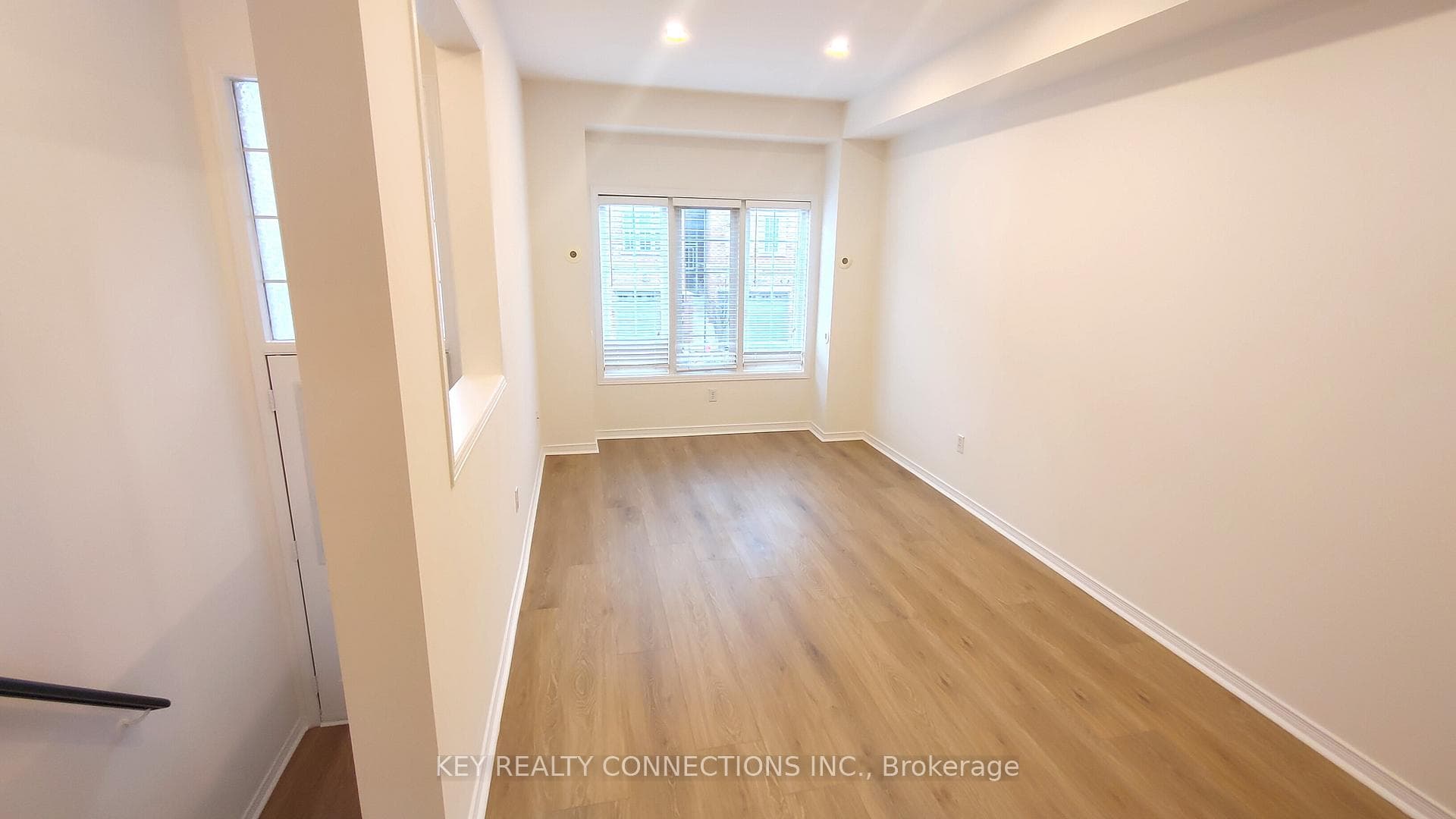 Front entry & living room