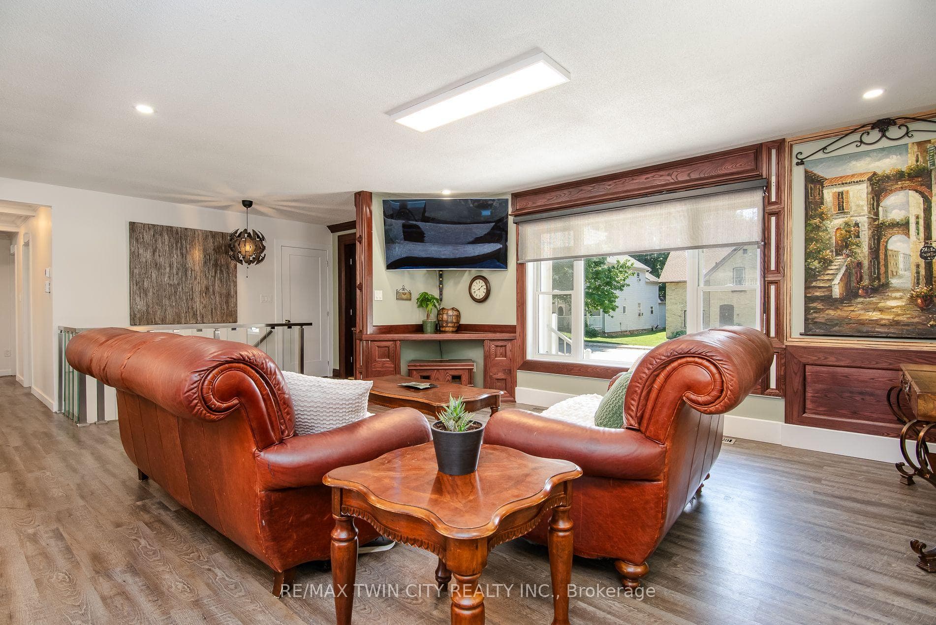 99 John Street photo 18
