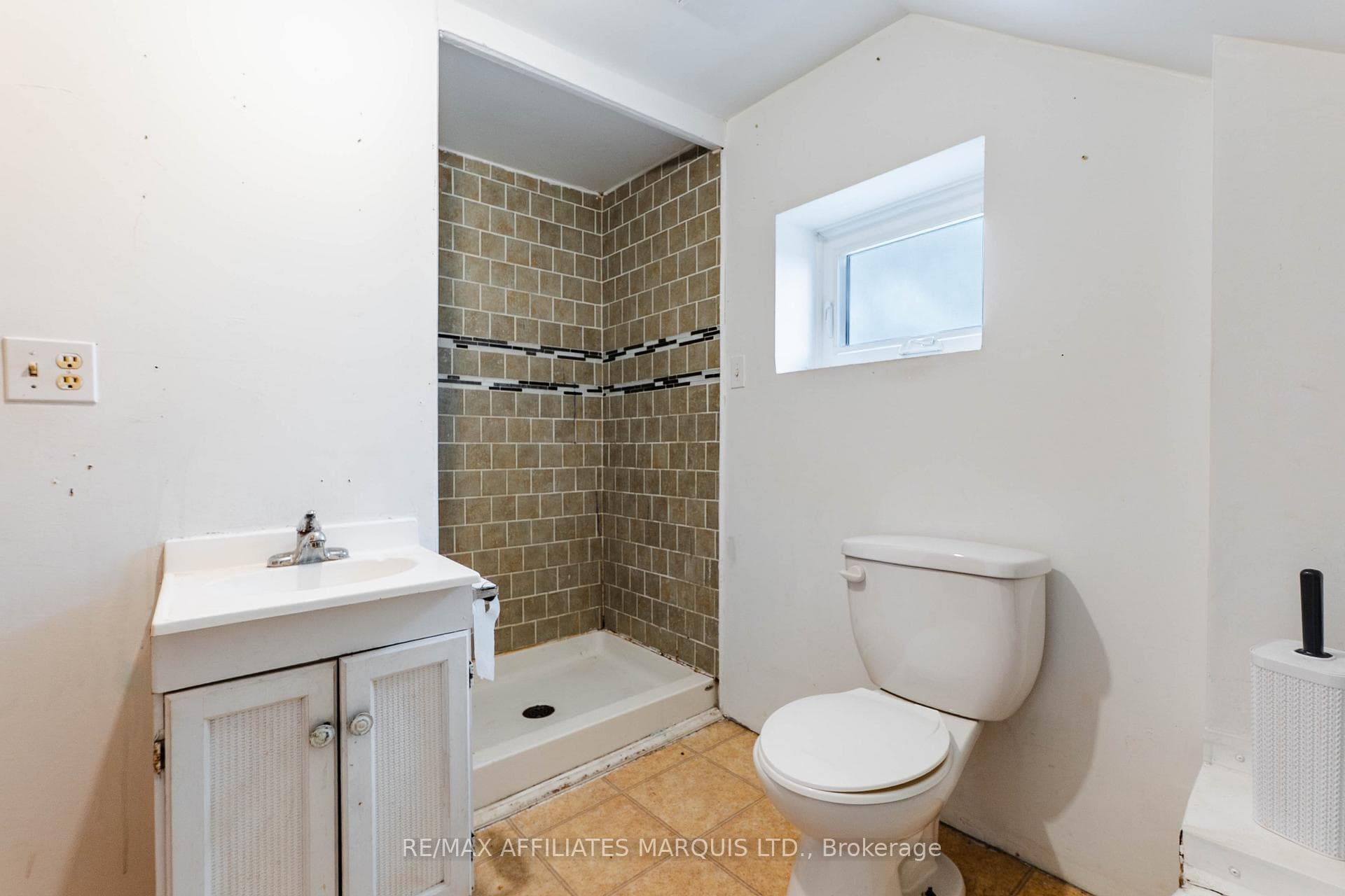21910 Seguin Mill Street photo 22