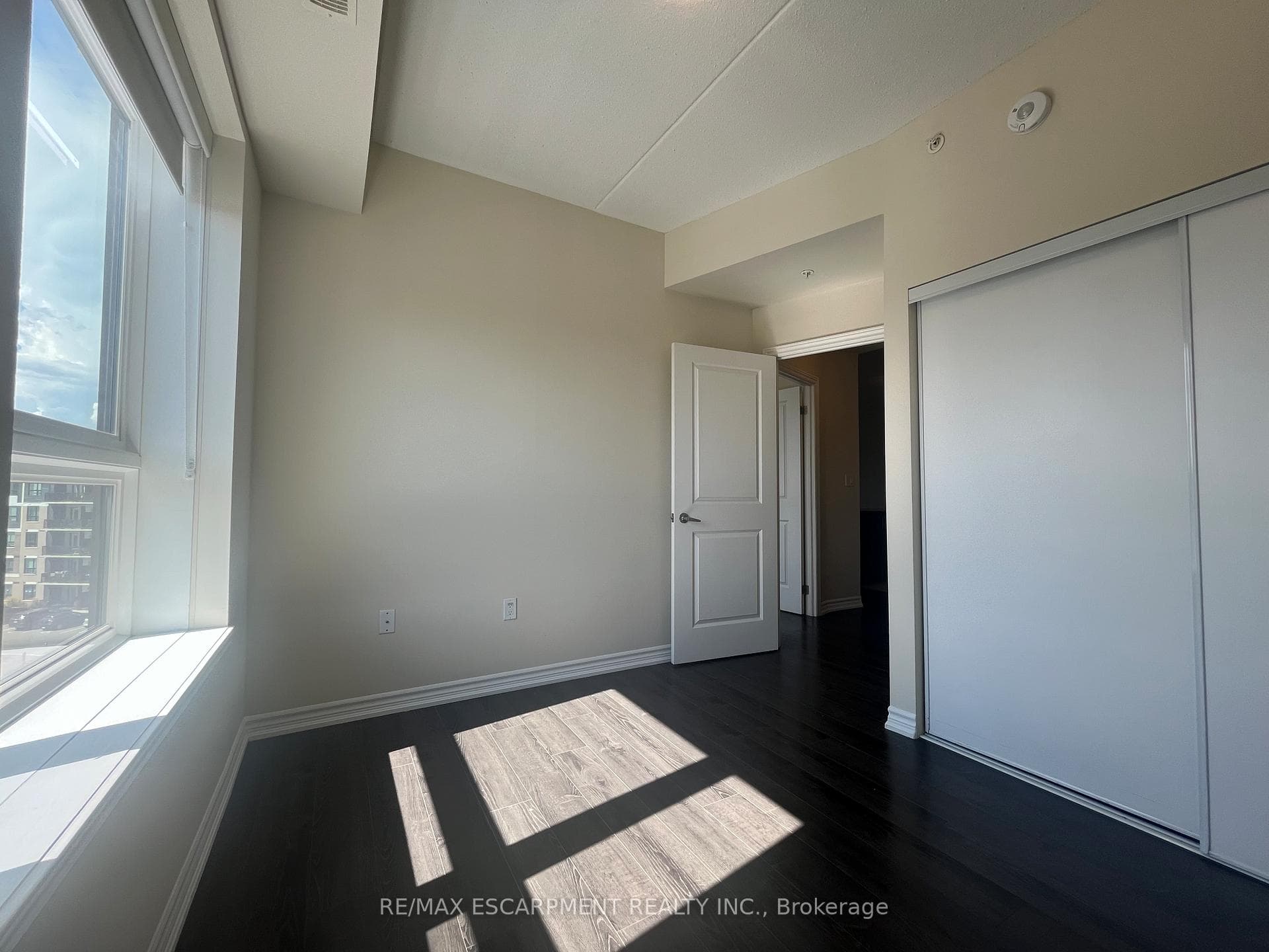 640 Sauve Street Unit 502 photo 11