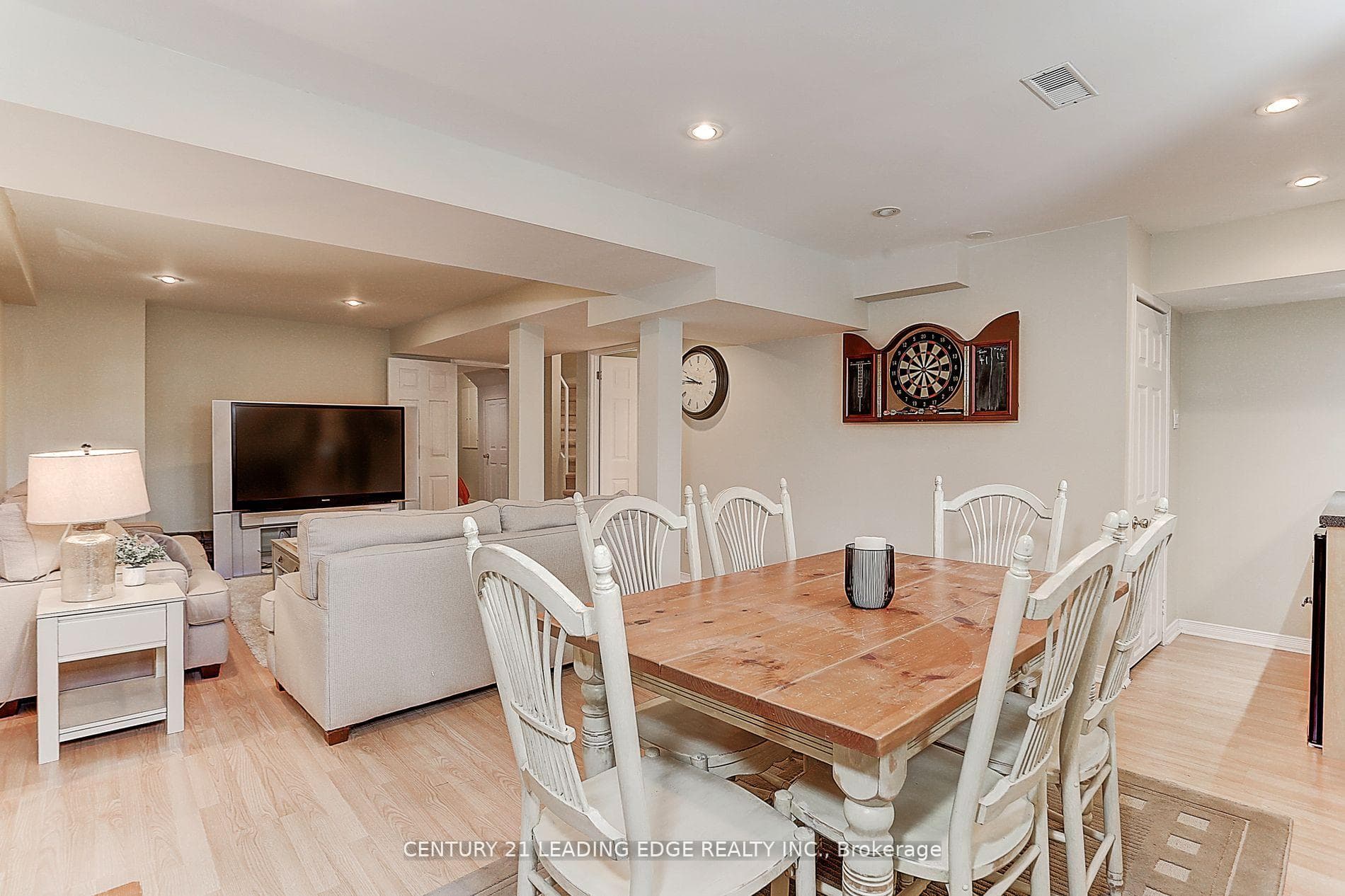 11 SCHOUTEN Crescent photo 35