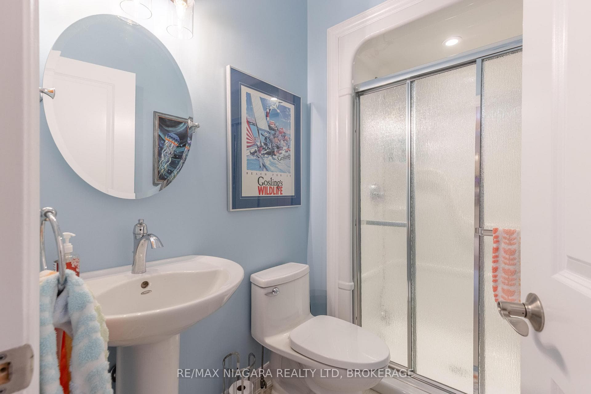Main Level - 3 PC Bath