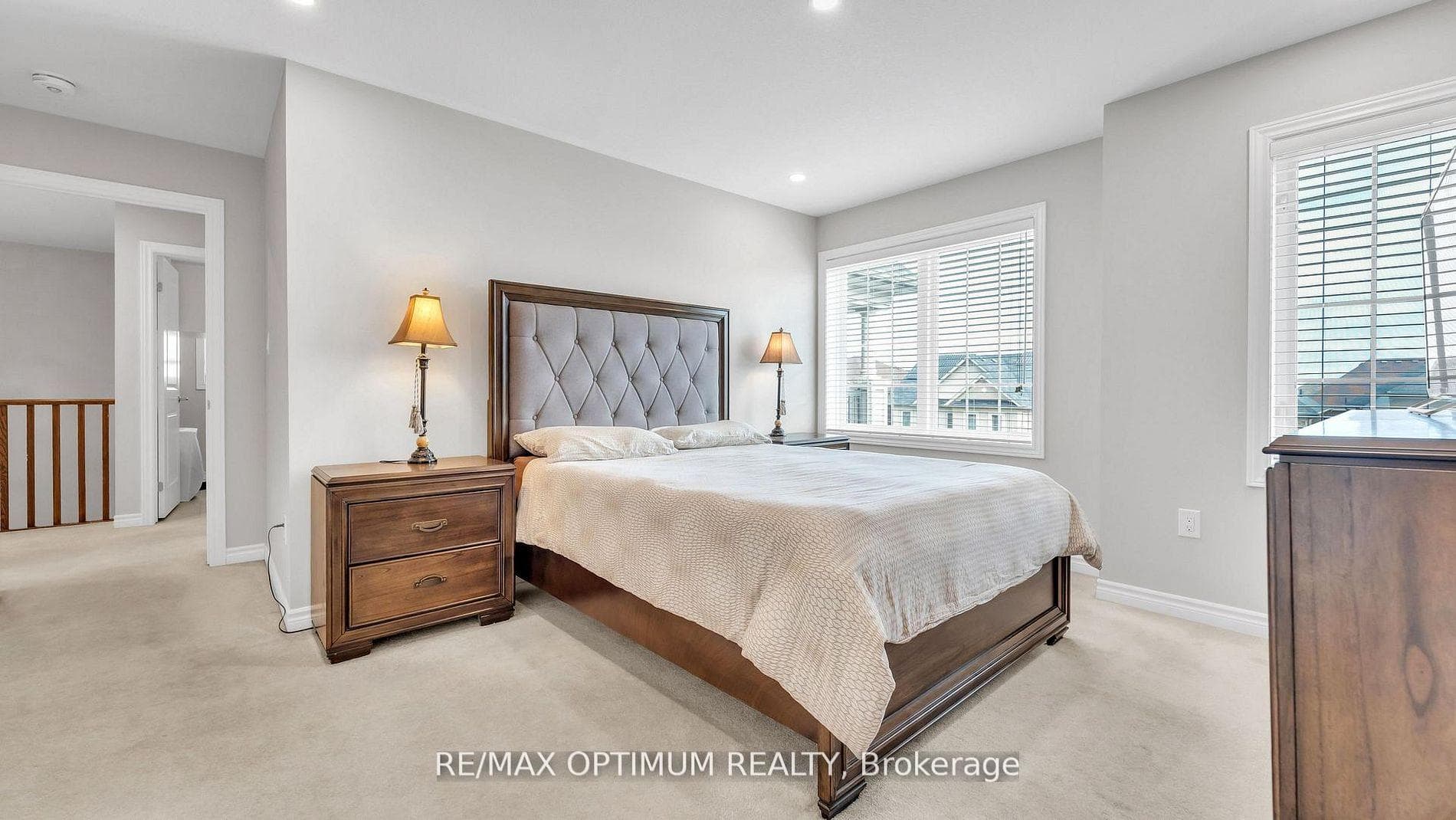 450 Brisdale Drive photo 29