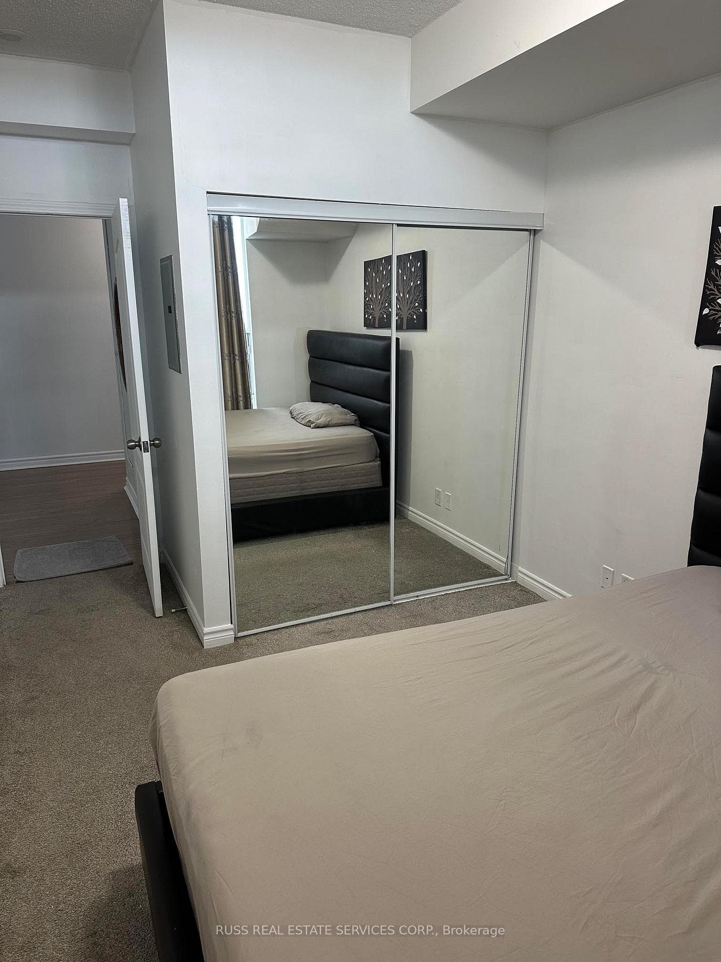 33 Elm Drive Unit 2309 photo 6