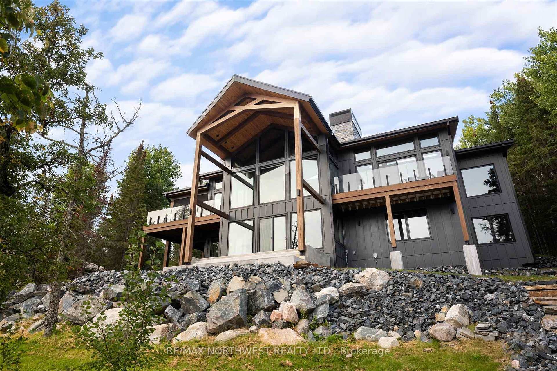 122 Sedesky Road photo 3