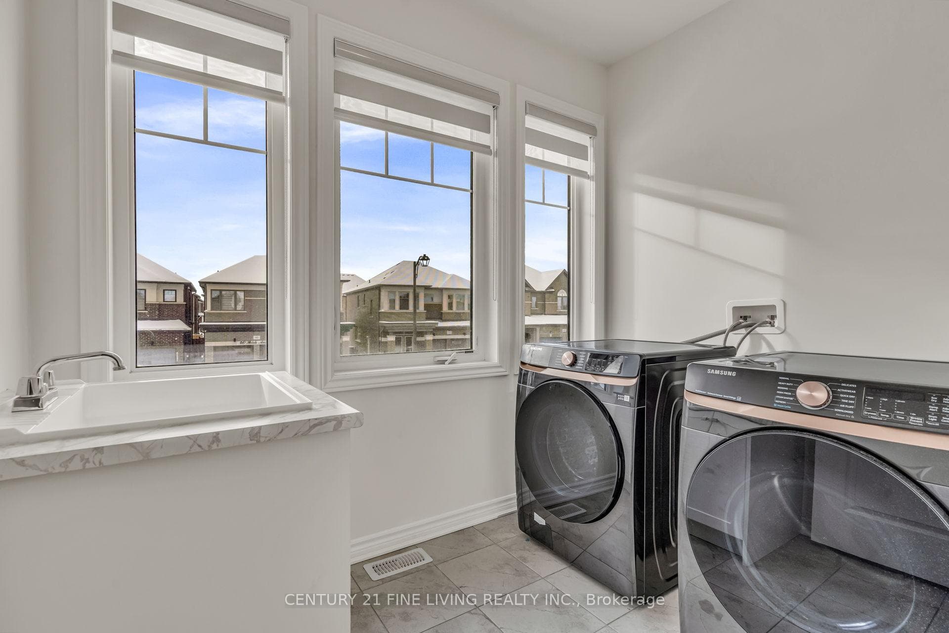 37 PETCH Avenue photo 38