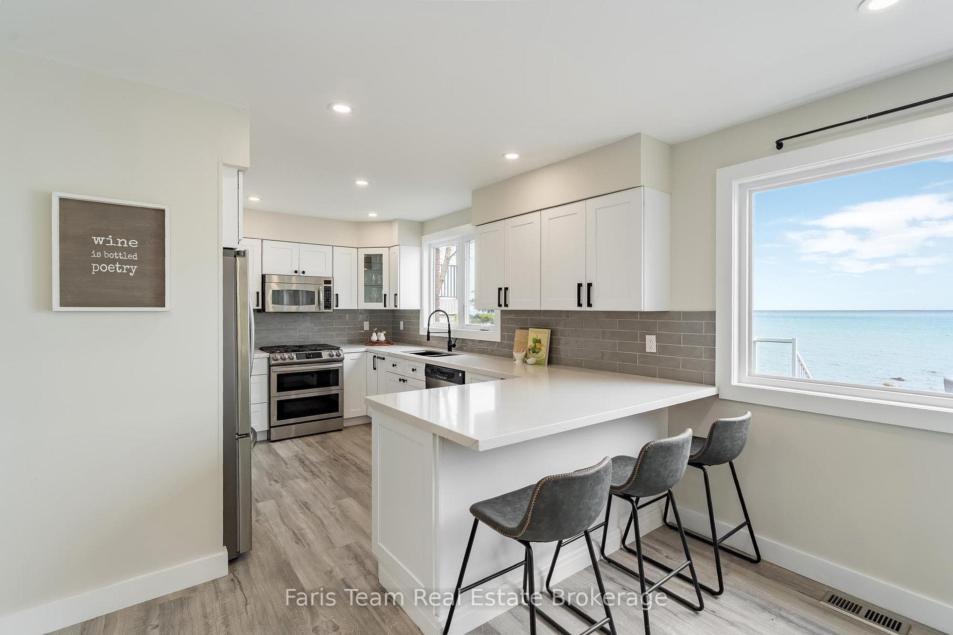 275 Cedar Avenue photo 5