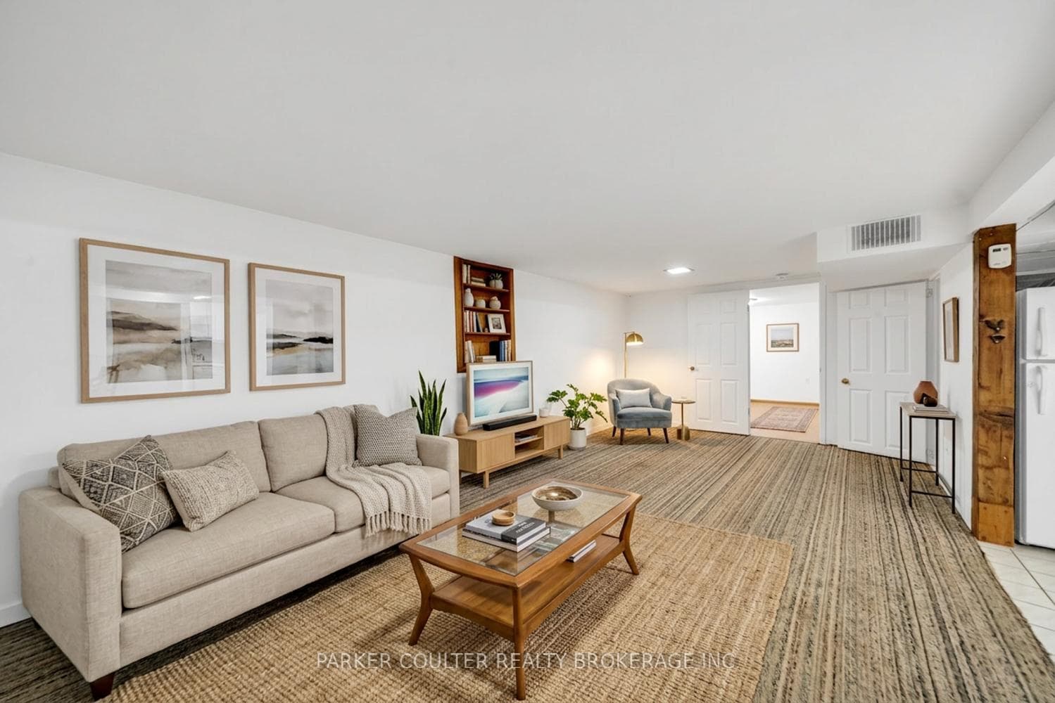 85 Evans Avenue photo 30