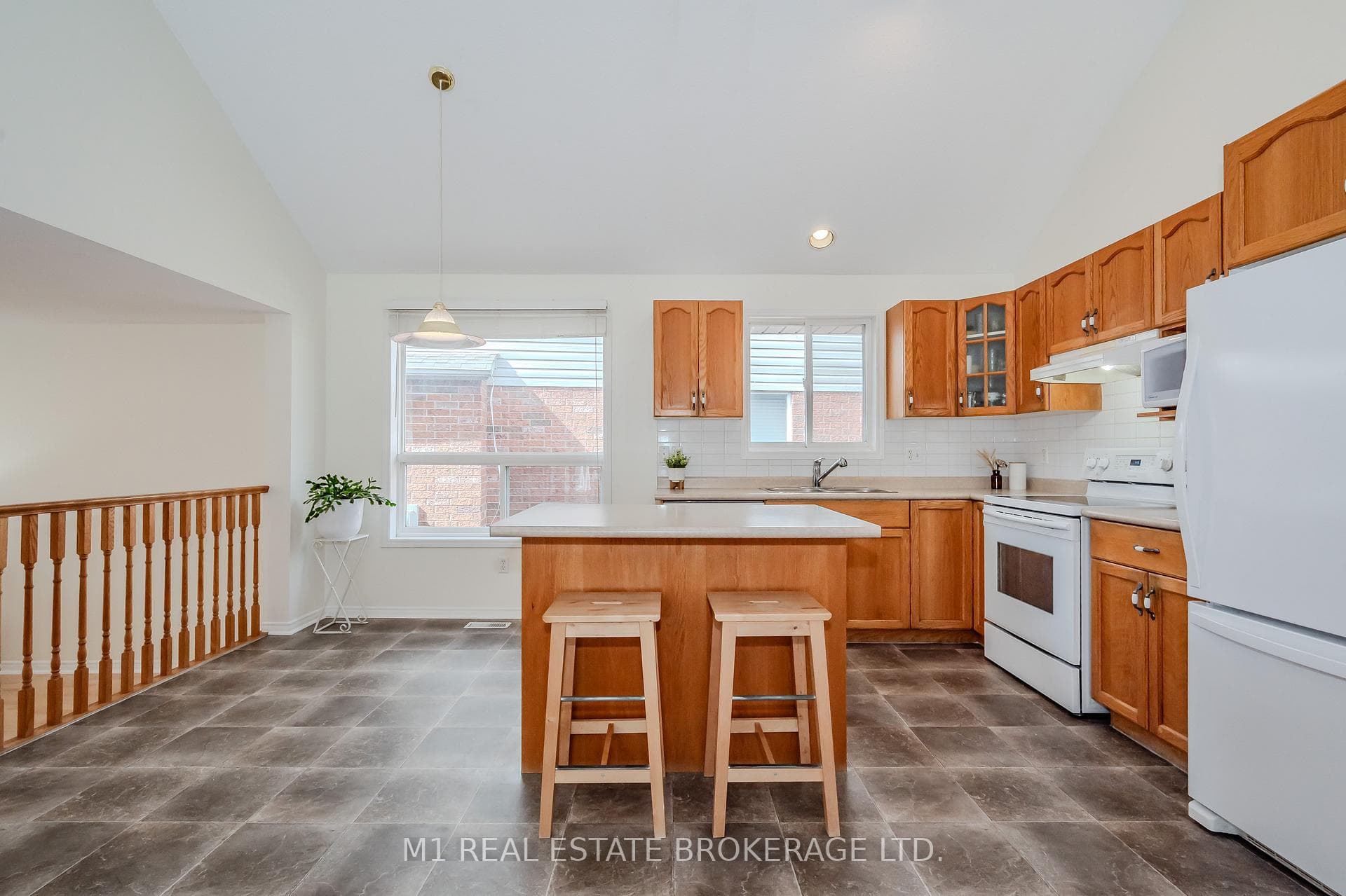 16 Esker Road photo 7