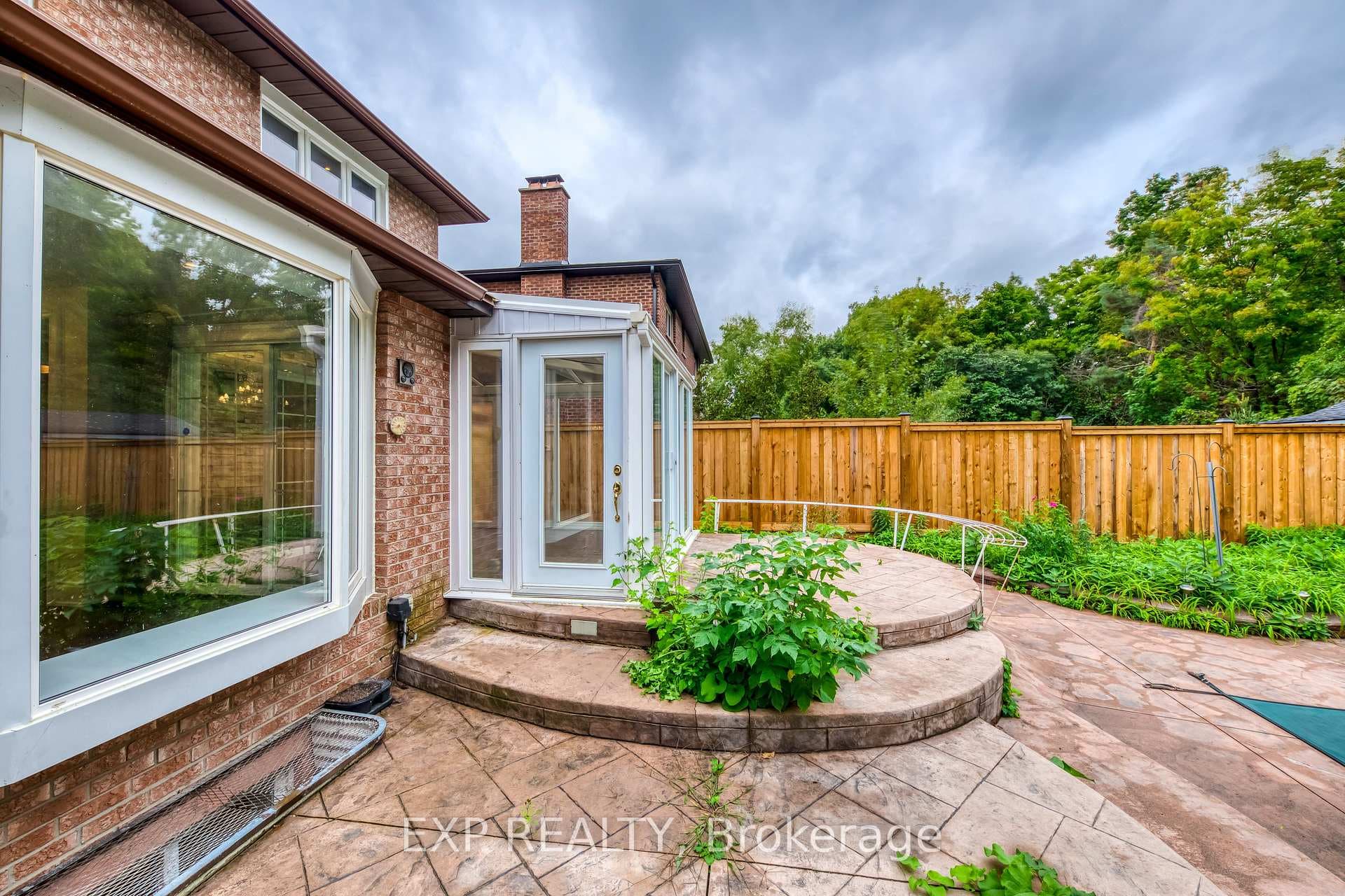 1135 Montrose Abbey Drive photo 44