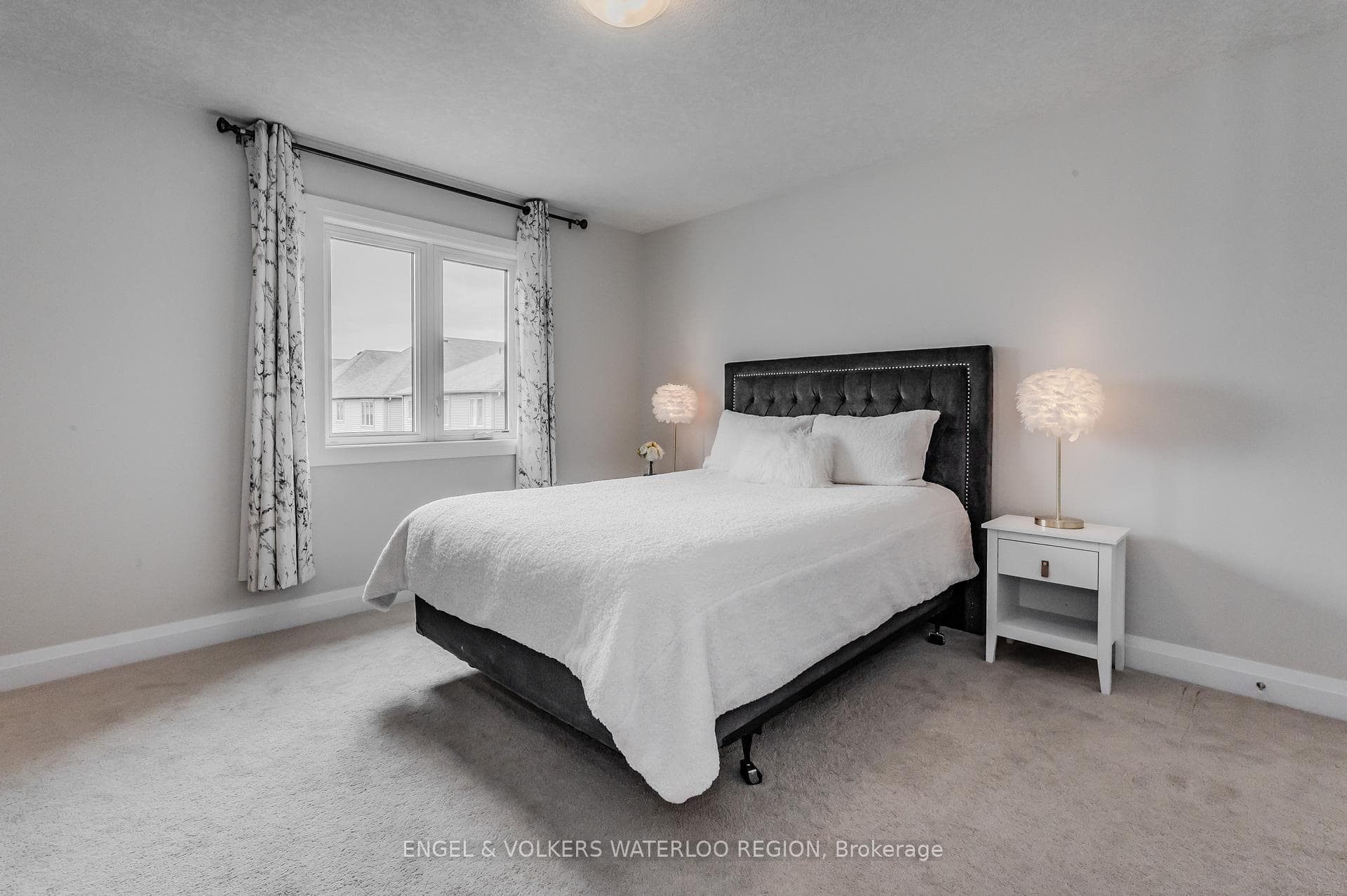 6 Greyhawk Street photo 23