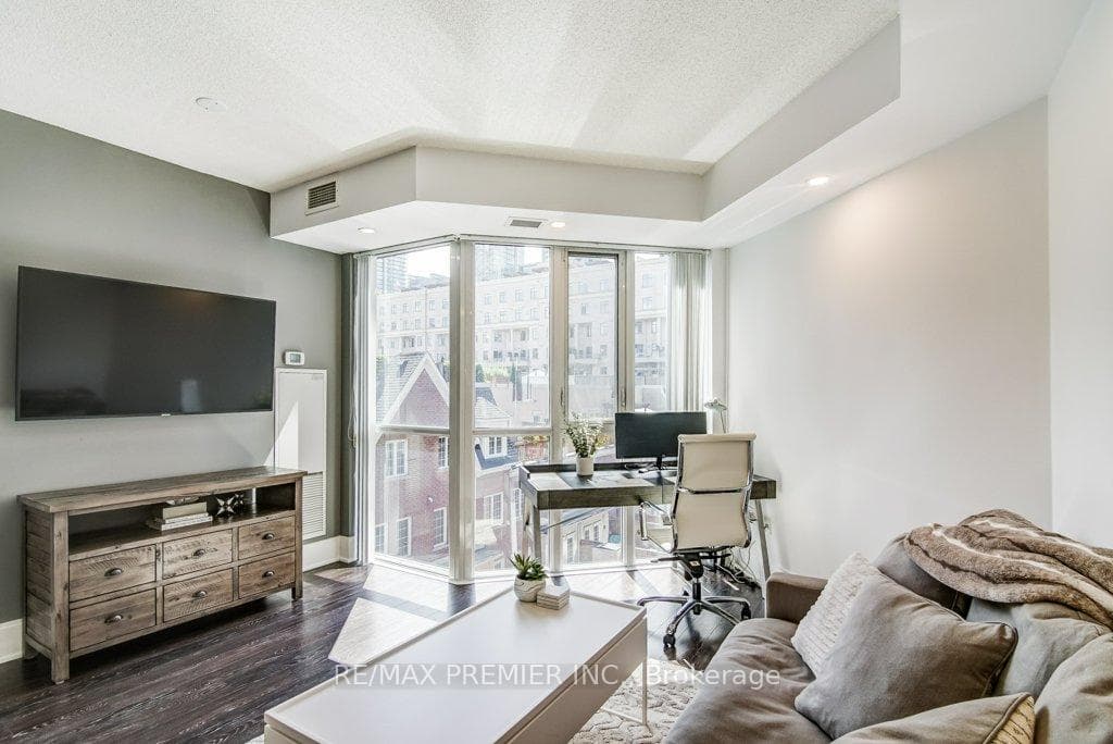 560 Front Street Unit 414 photo 12