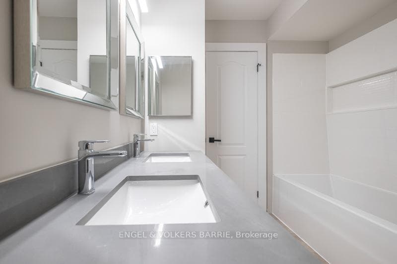 20 Kelly Place photo 21