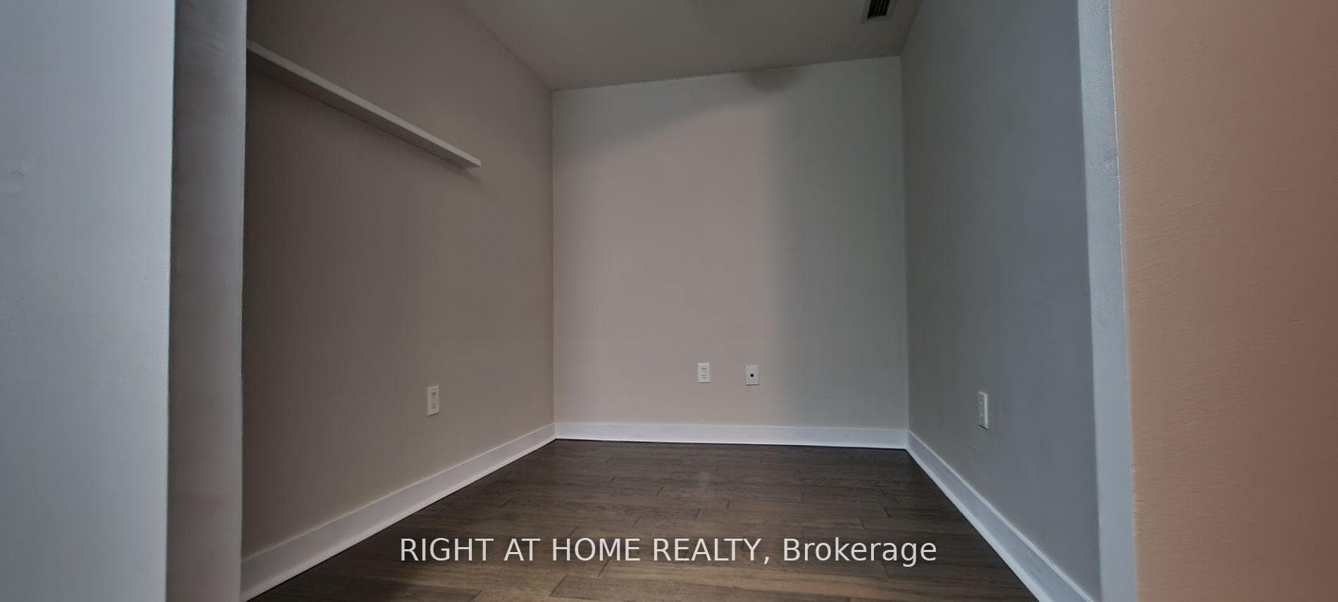 35 Mariner Terrace Unit 2801 photo 9