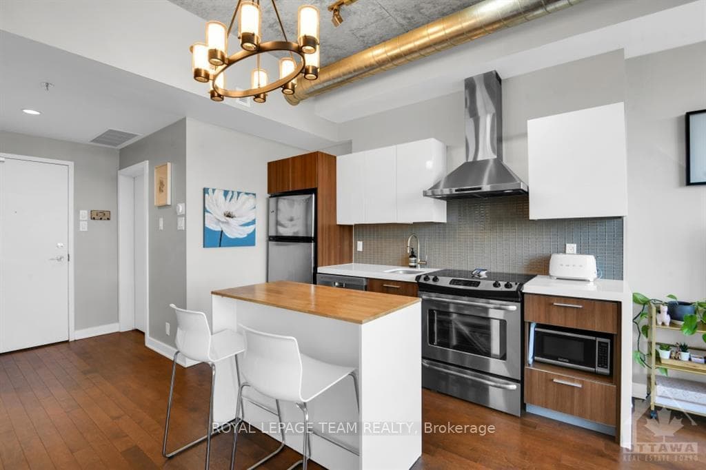 340 MCLEOD Street Unit 941 photo 5