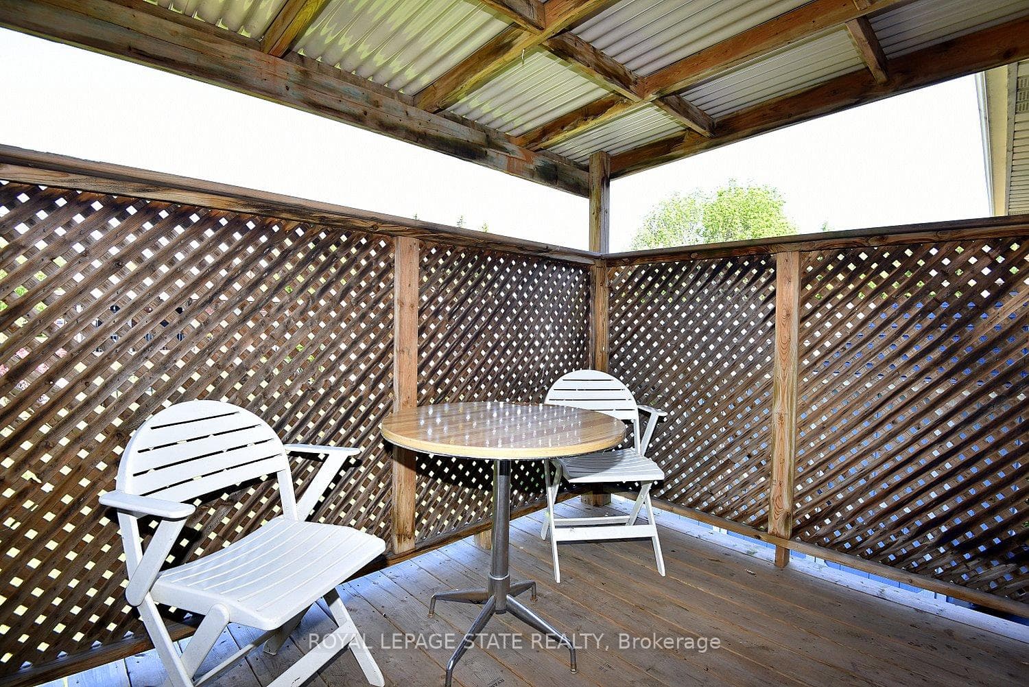 10 Alderney Avenue photo 36
