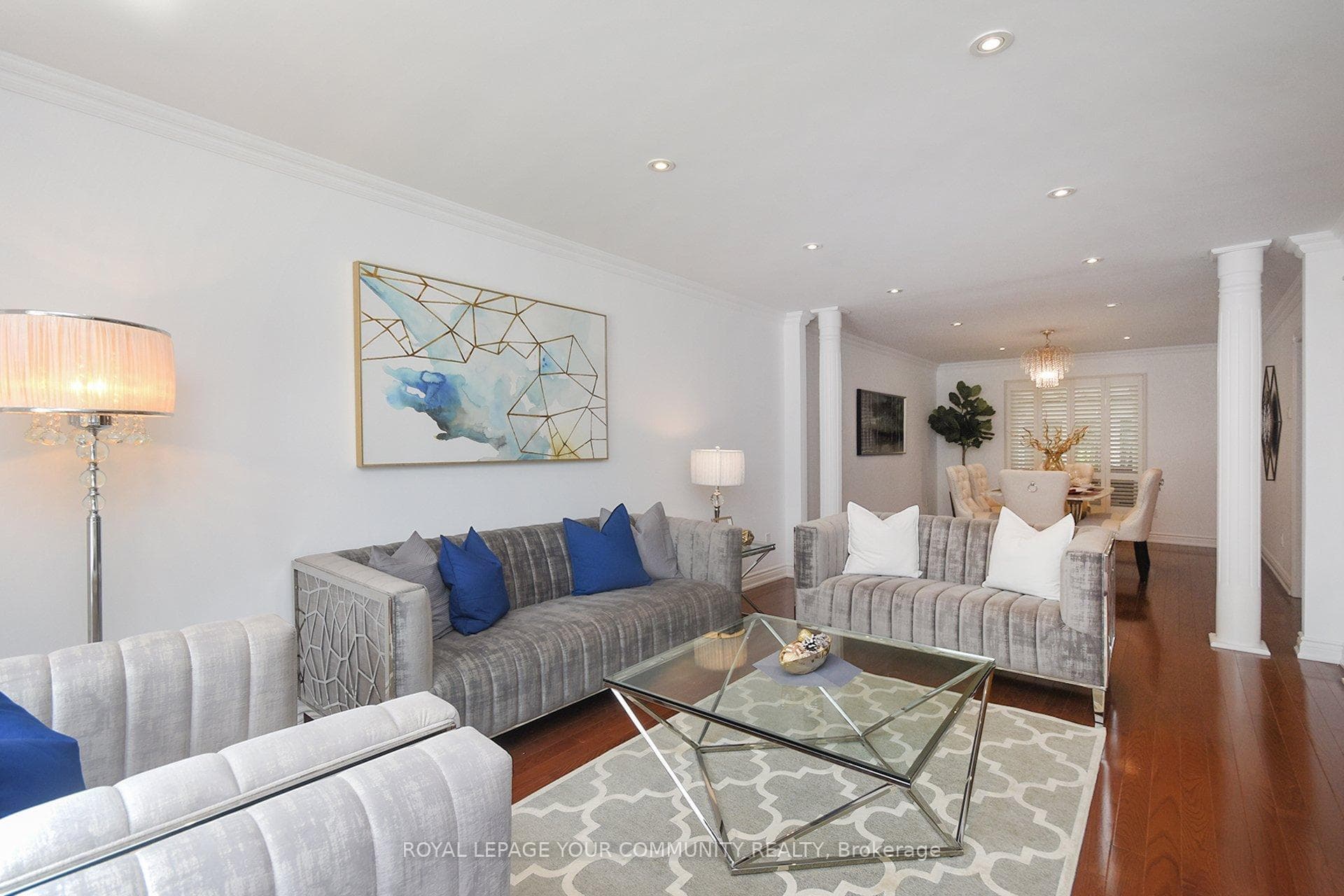 38 Tomlin Crescent photo 7