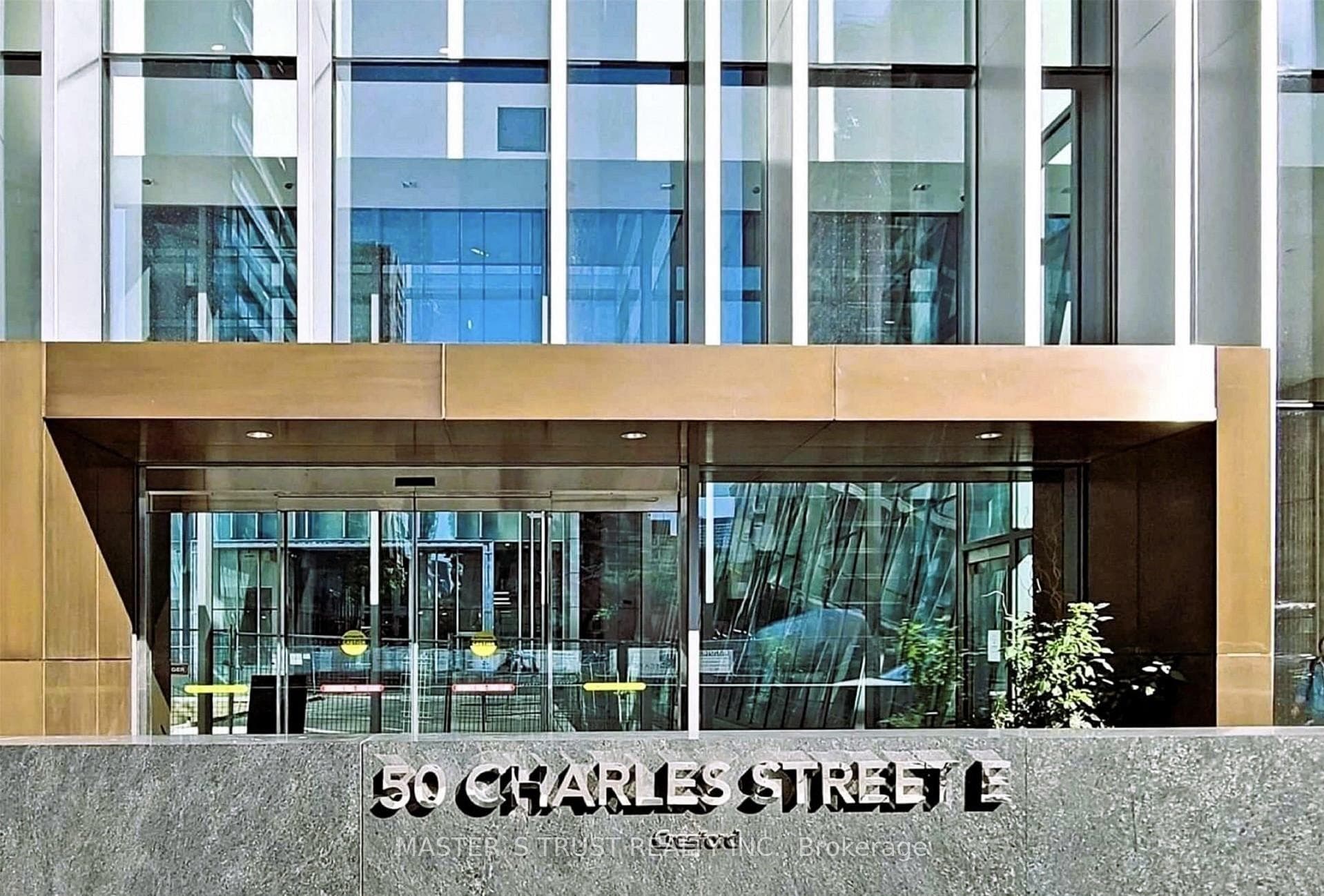 50 Charles Street Unit 3307 photo 2