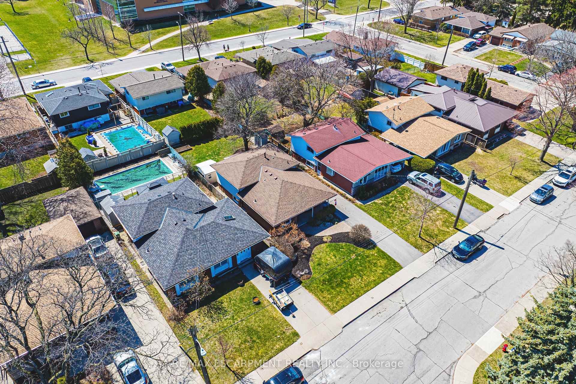 29 Silvercrest Drive photo 45