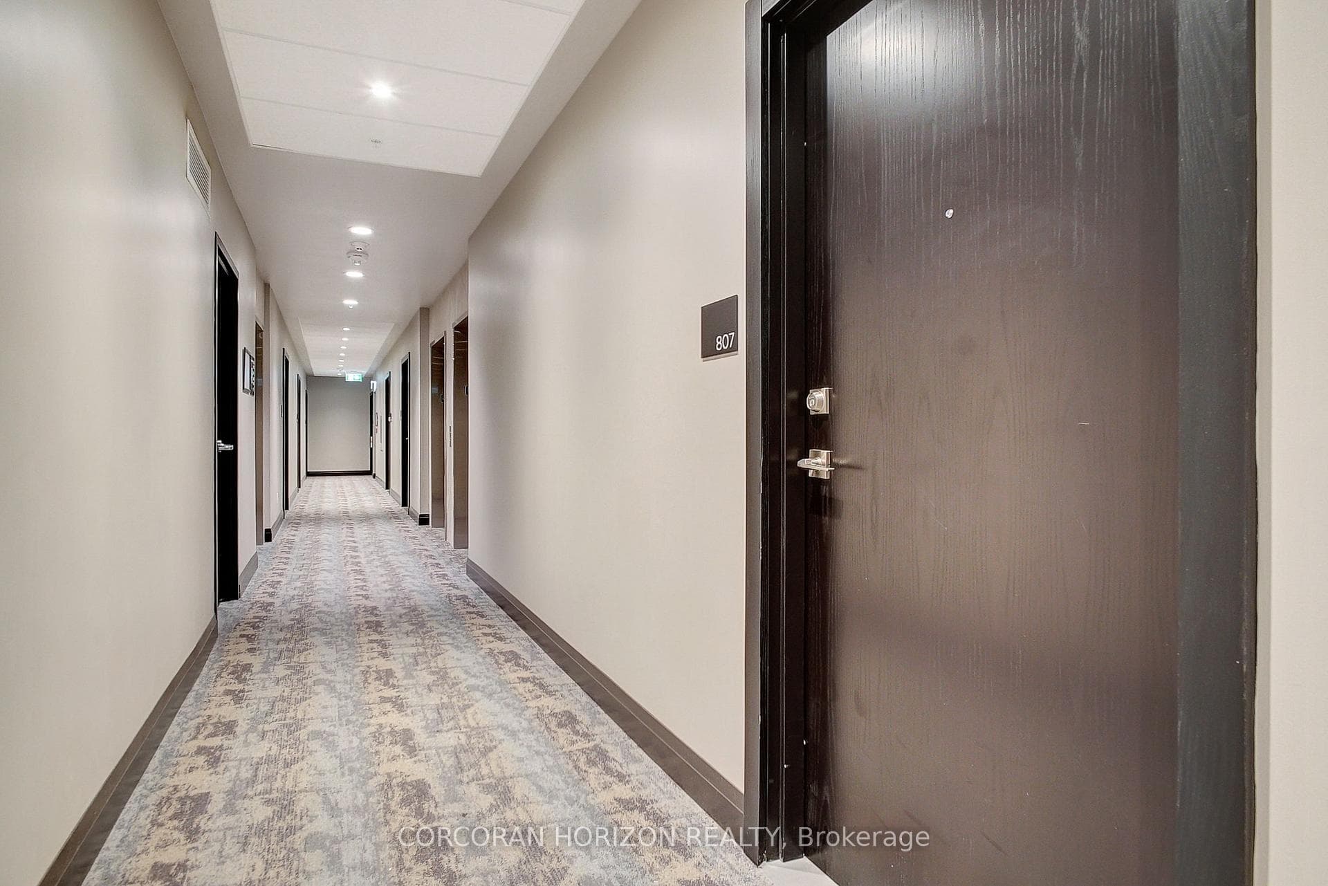50 Grand Avenue Unit 807 photo 10