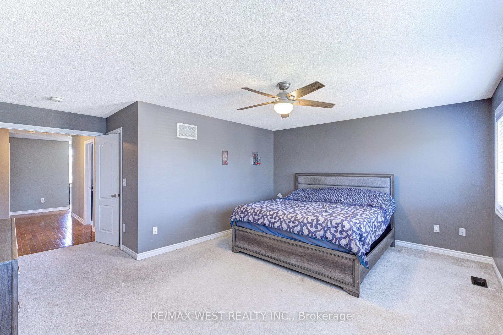 108 Decarolis Crescent photo 31