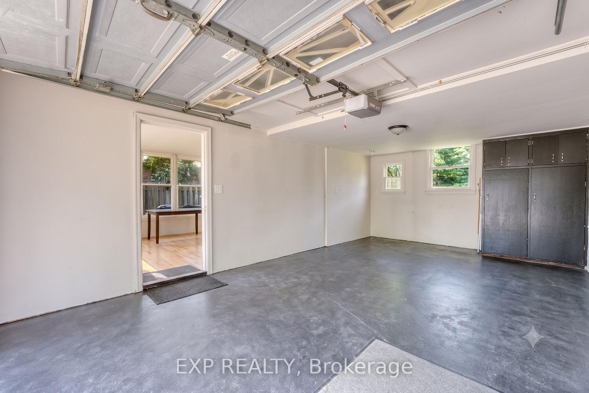 791 Scofield Avenue photo 30