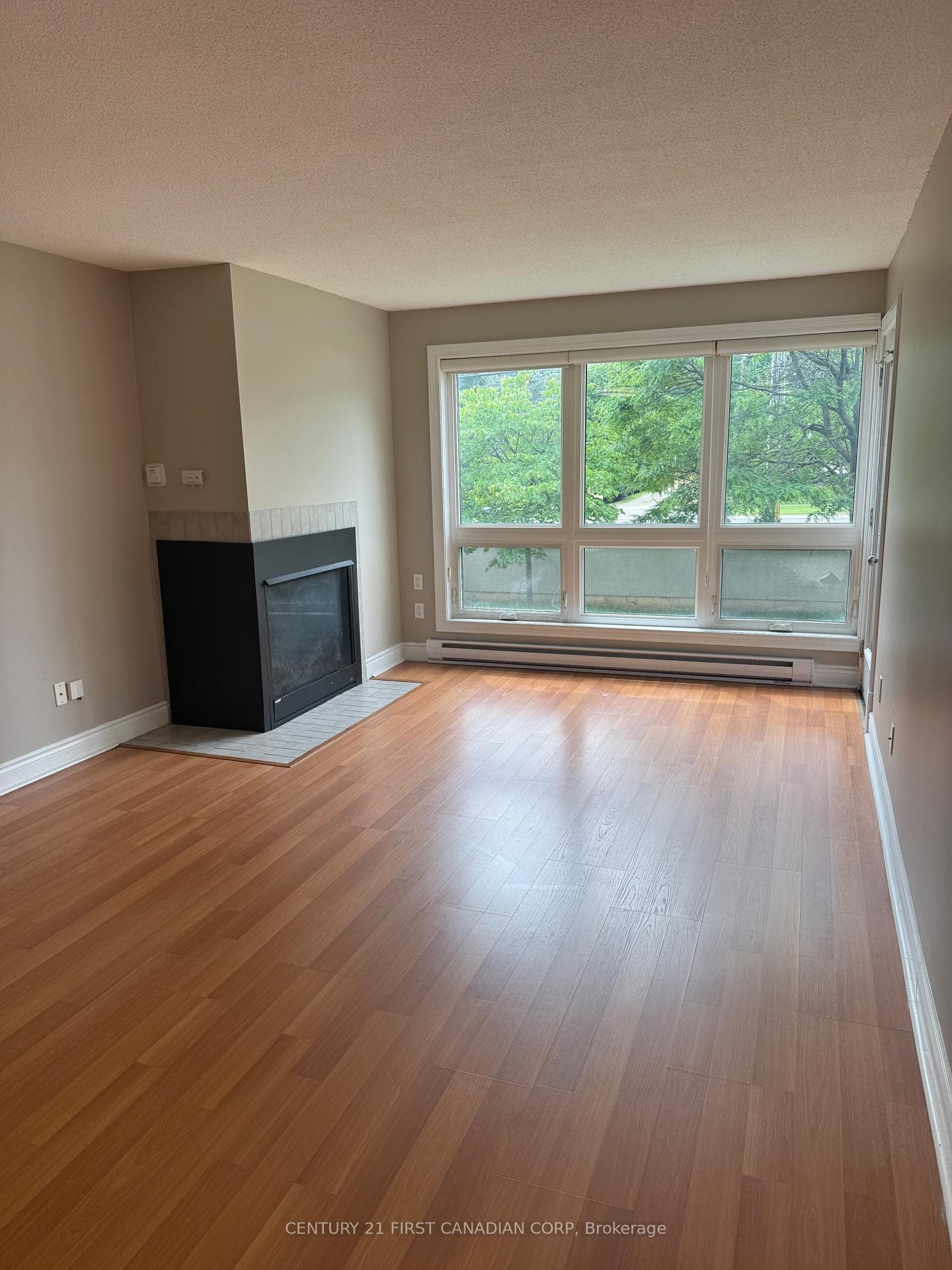 5 Jacksway Crescent Unit 206 photo 5