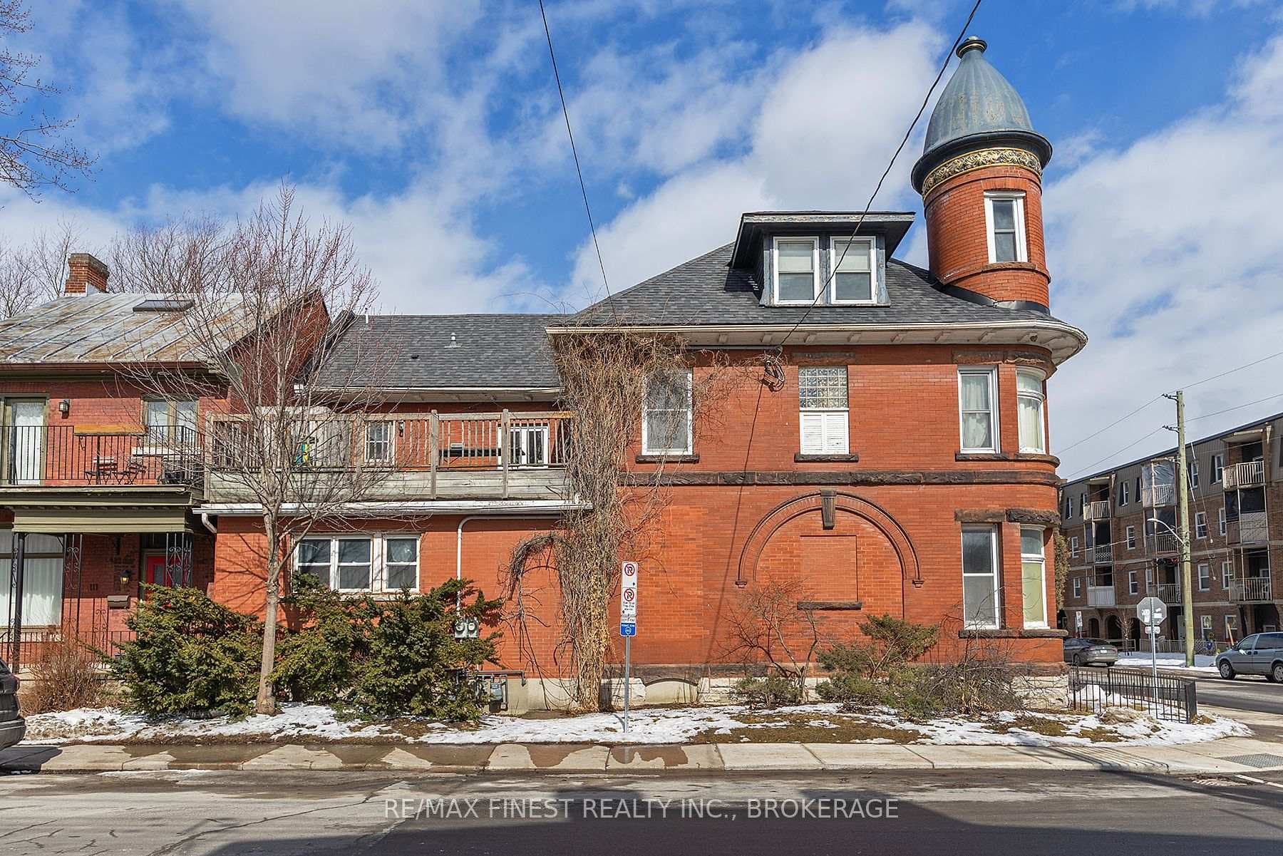 180-182 Bagot Street photo 35