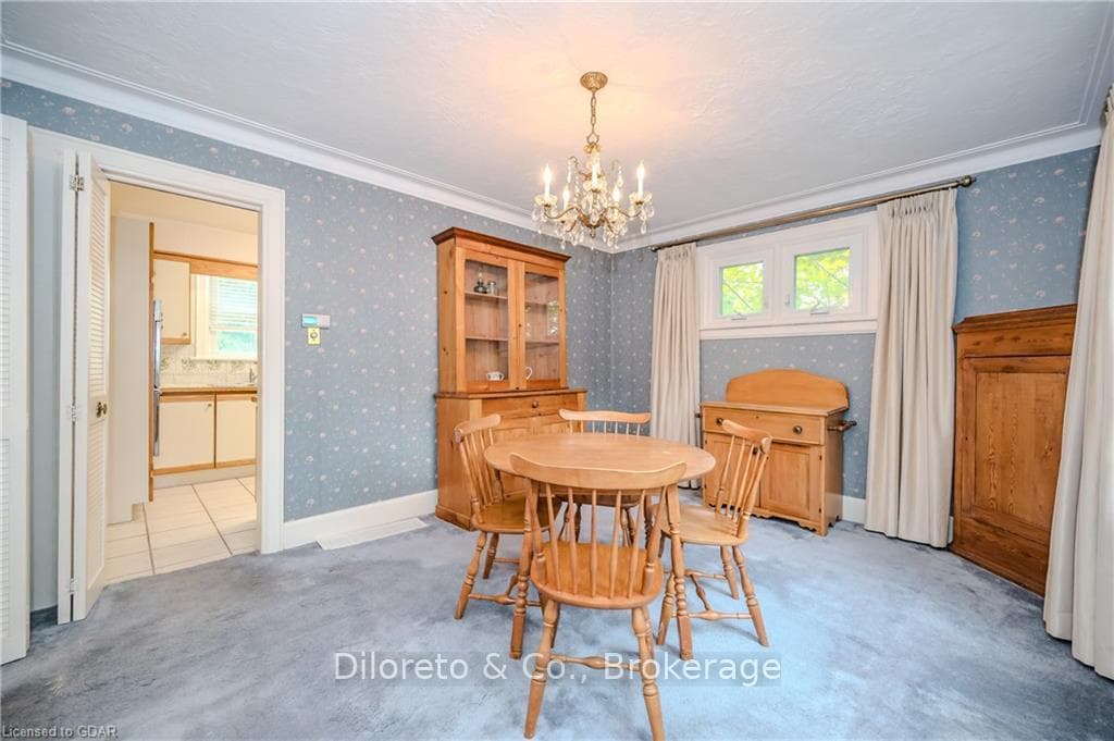 80 FORBES Avenue photo 15