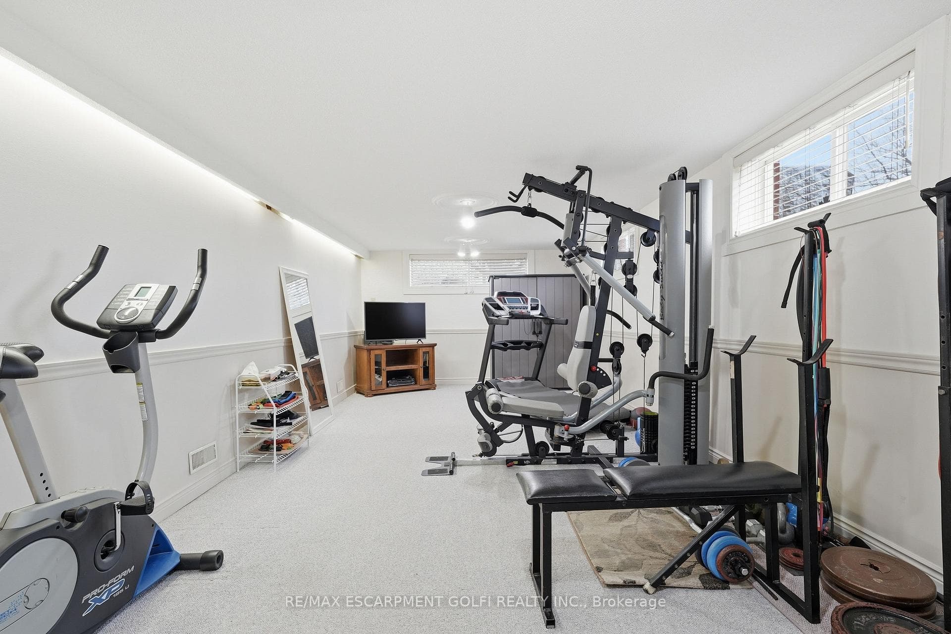 7298 Twenty Road photo 33
