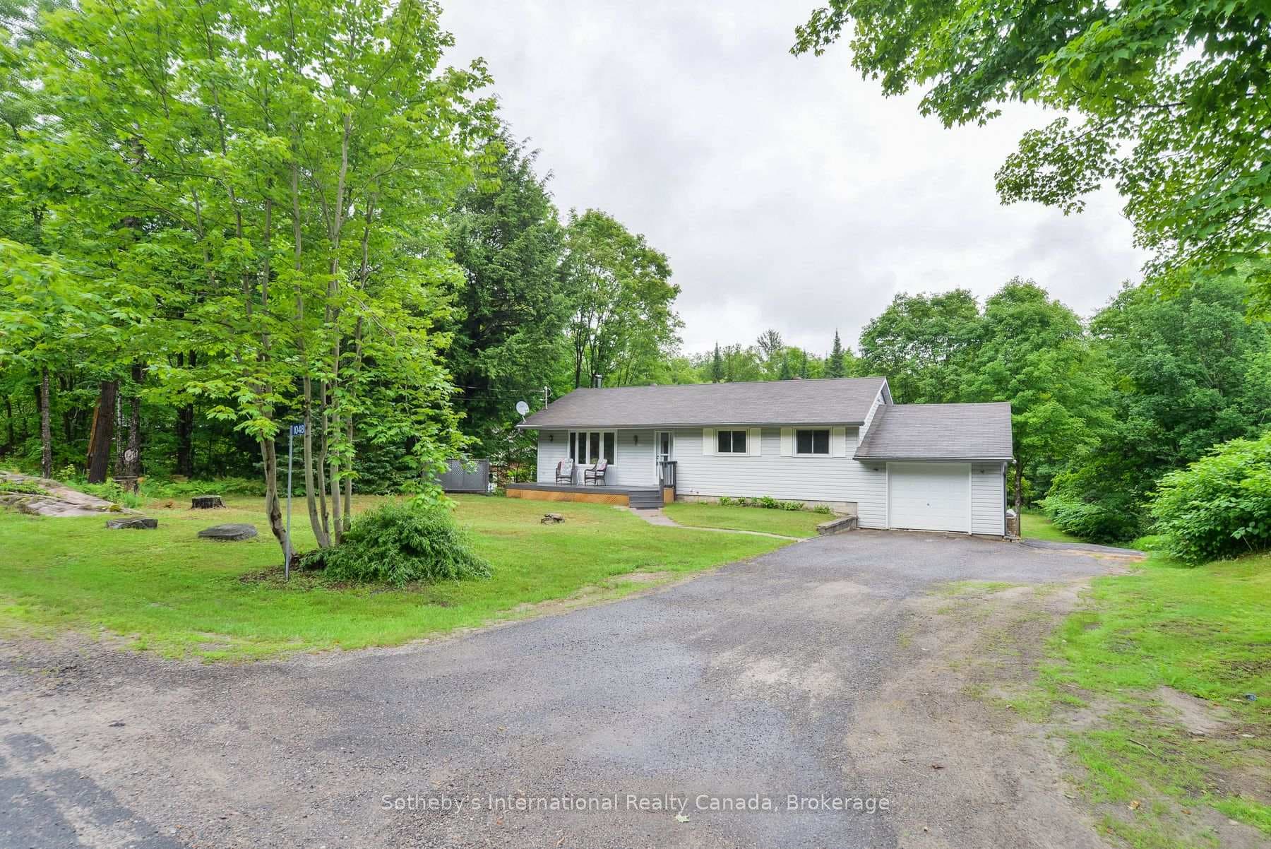 Welcome to 1048 Old Falkenburg Rd.