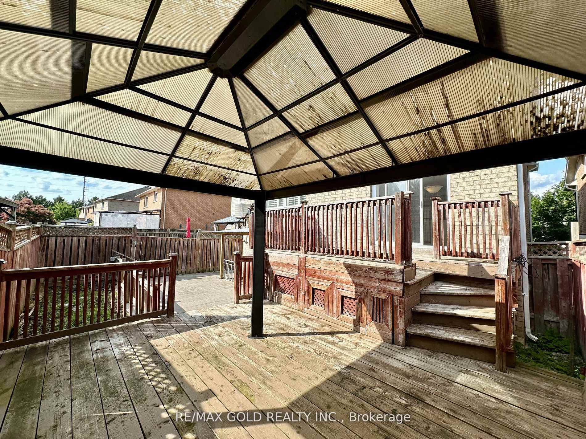 336 Edenbrook Hill Drive Unit Upper photo 34