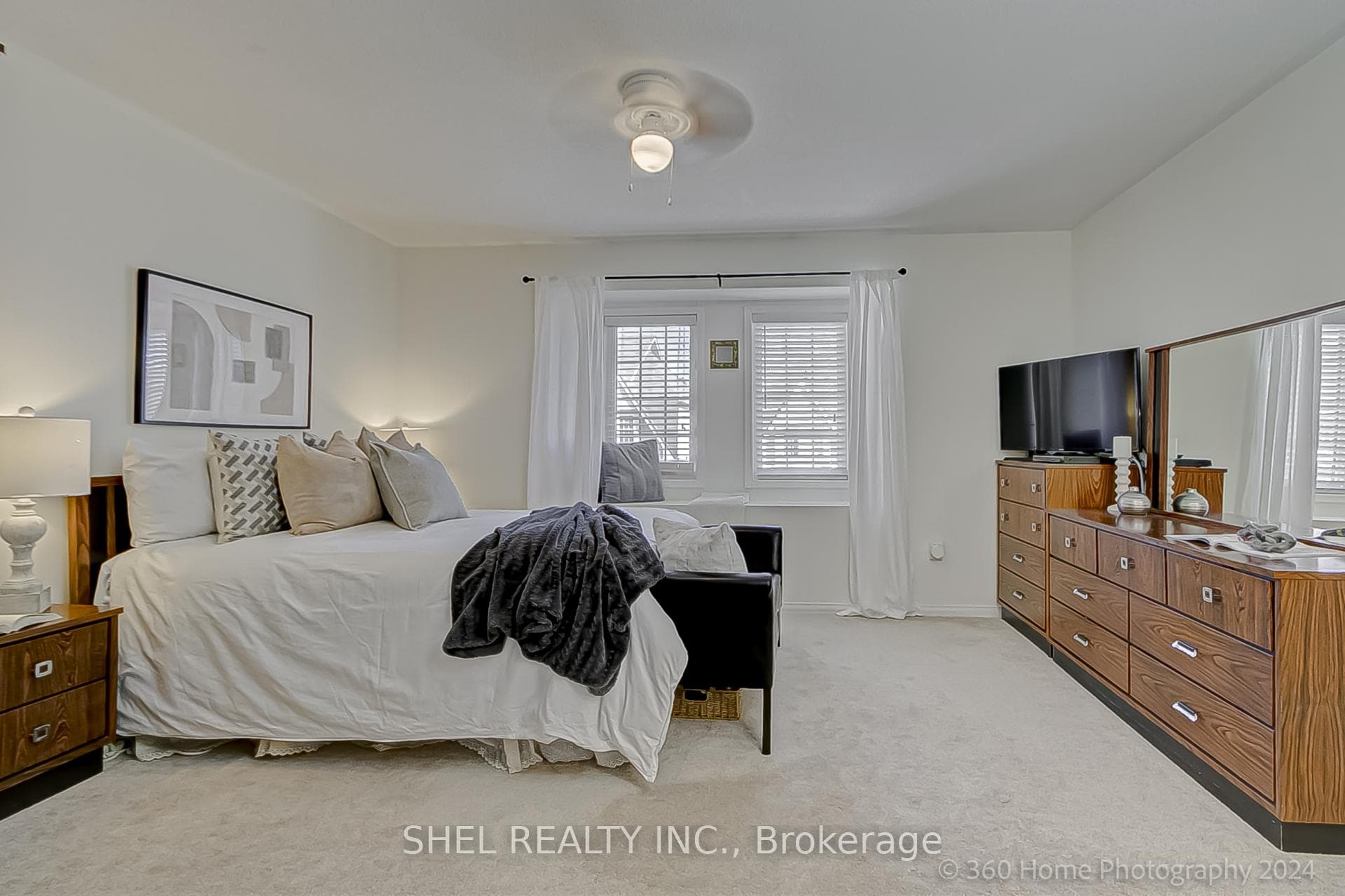735 Sheppard Avenue Unit 52 photo 16