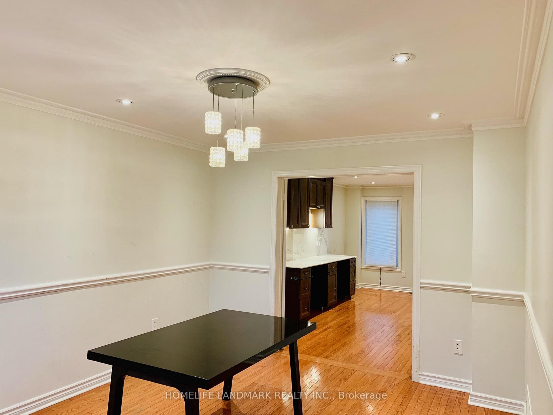 2780 Teak Crescent photo 5