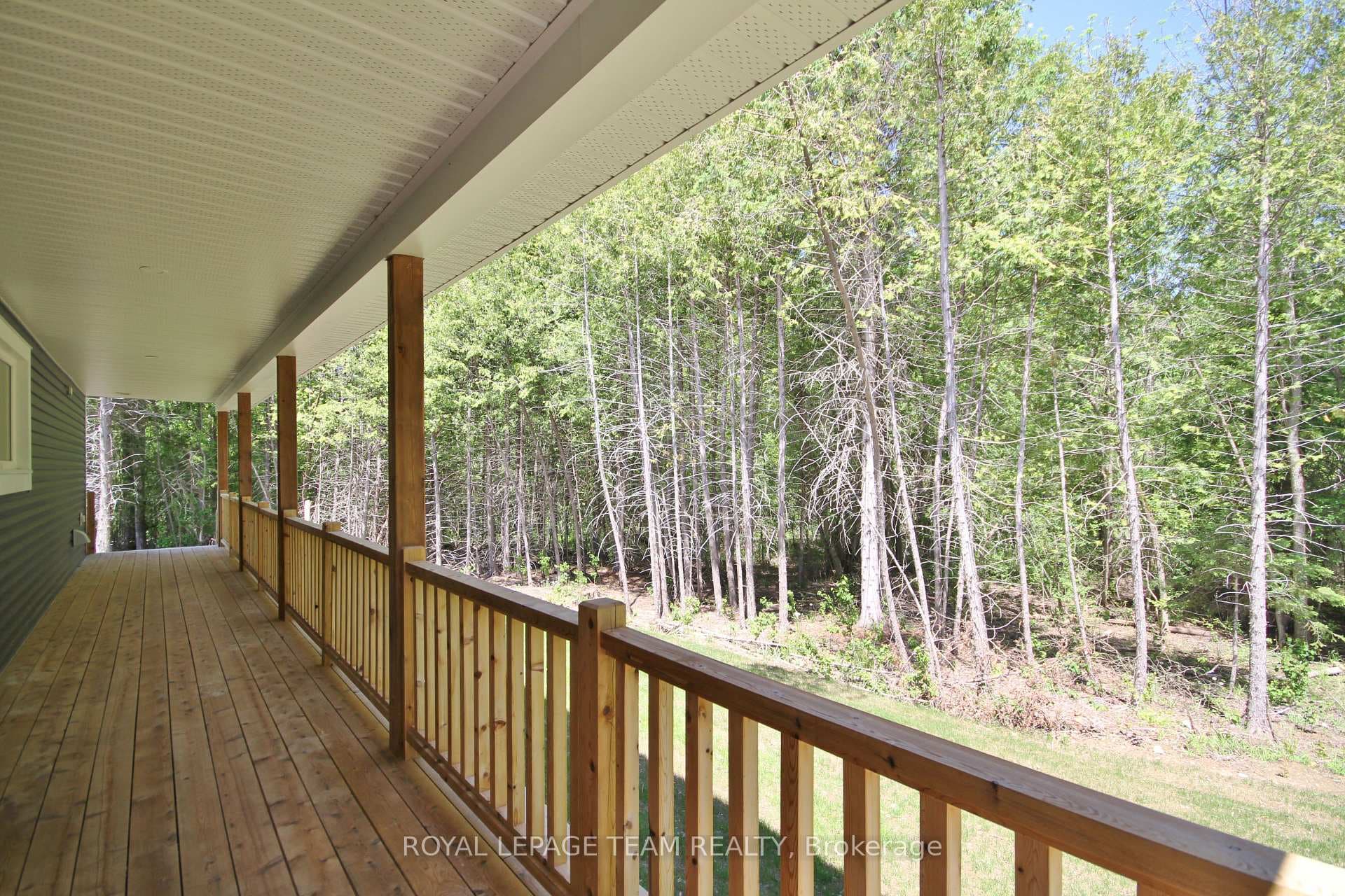 734 Townline Road photo 34
