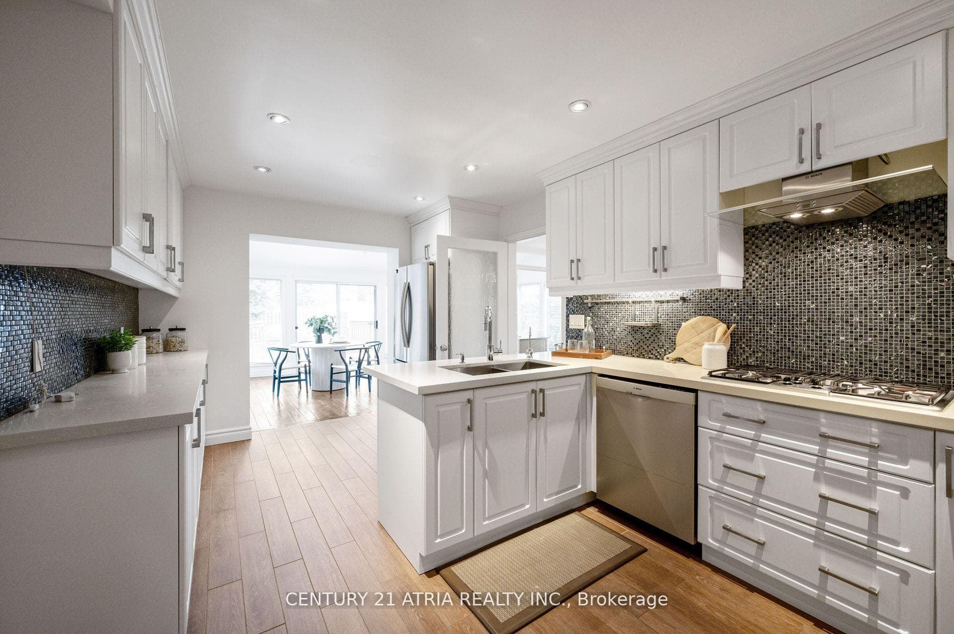 24 Rosemead Close photo 16