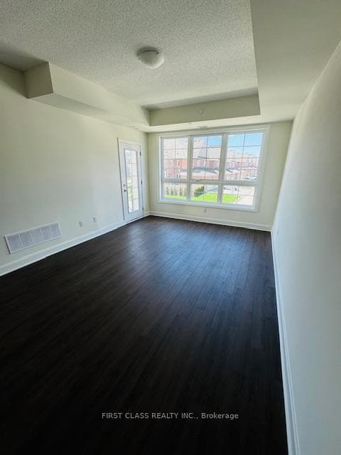 50 Lakebreeze Drive Unit 206 photo 12