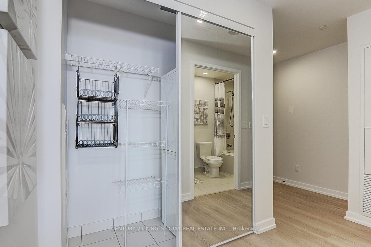170 Sumach Street Unit 2305 photo 24