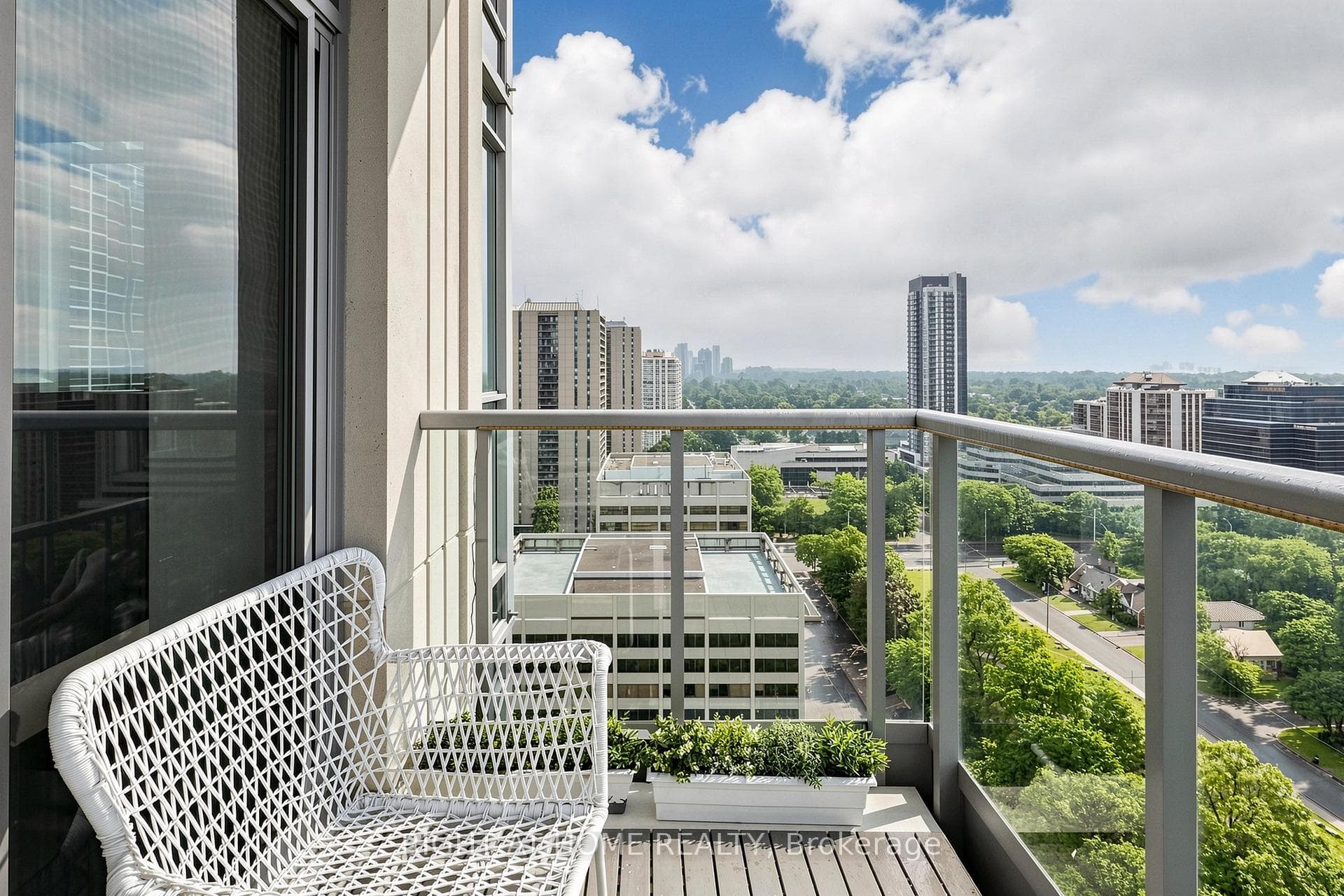 17 Anndale Drive Unit PH206 photo 26