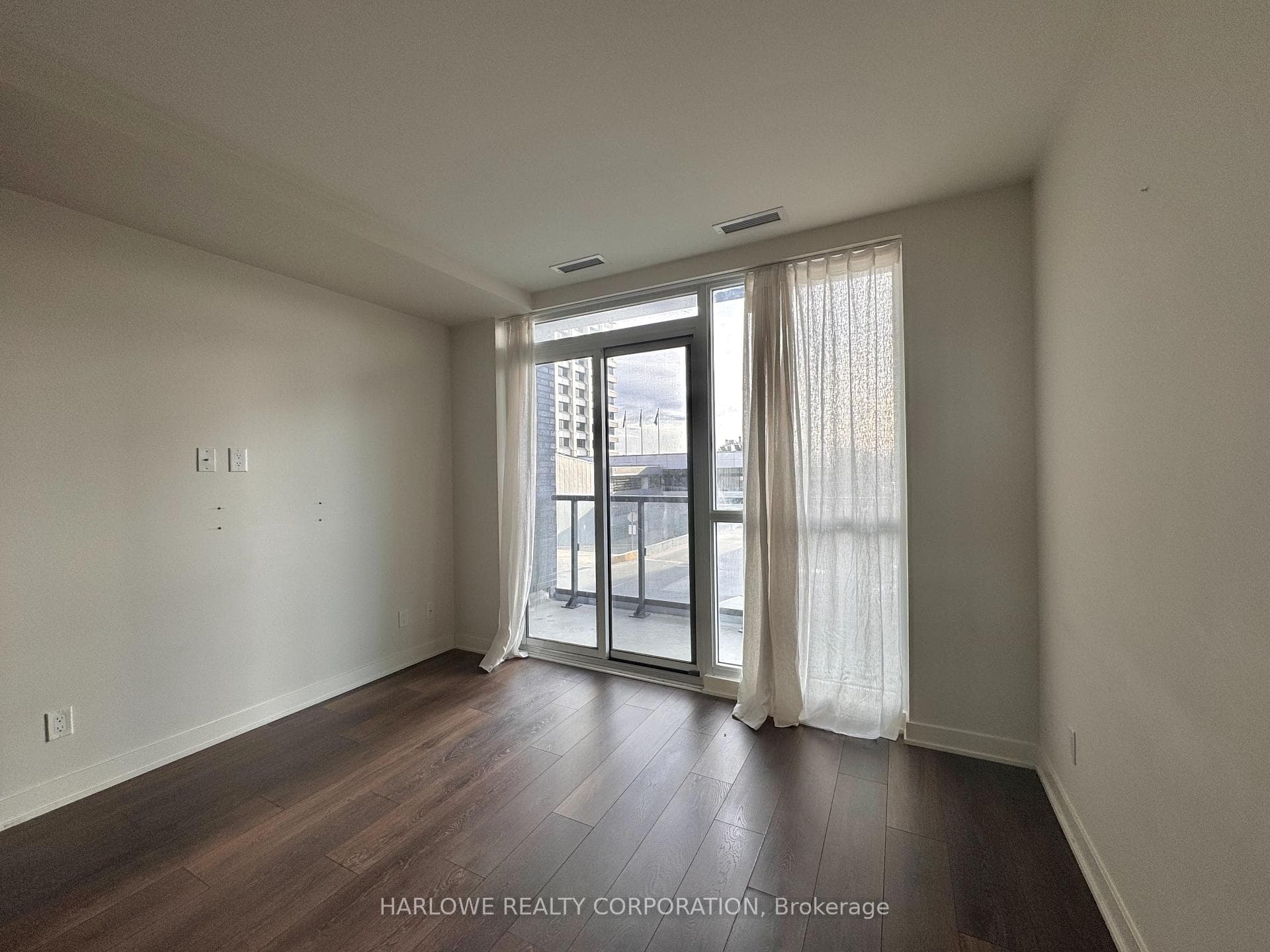 2 Sonic Way Unit 201 photo 4